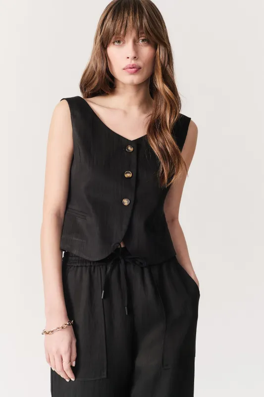 MAXIAL VEST sold by Dèluc