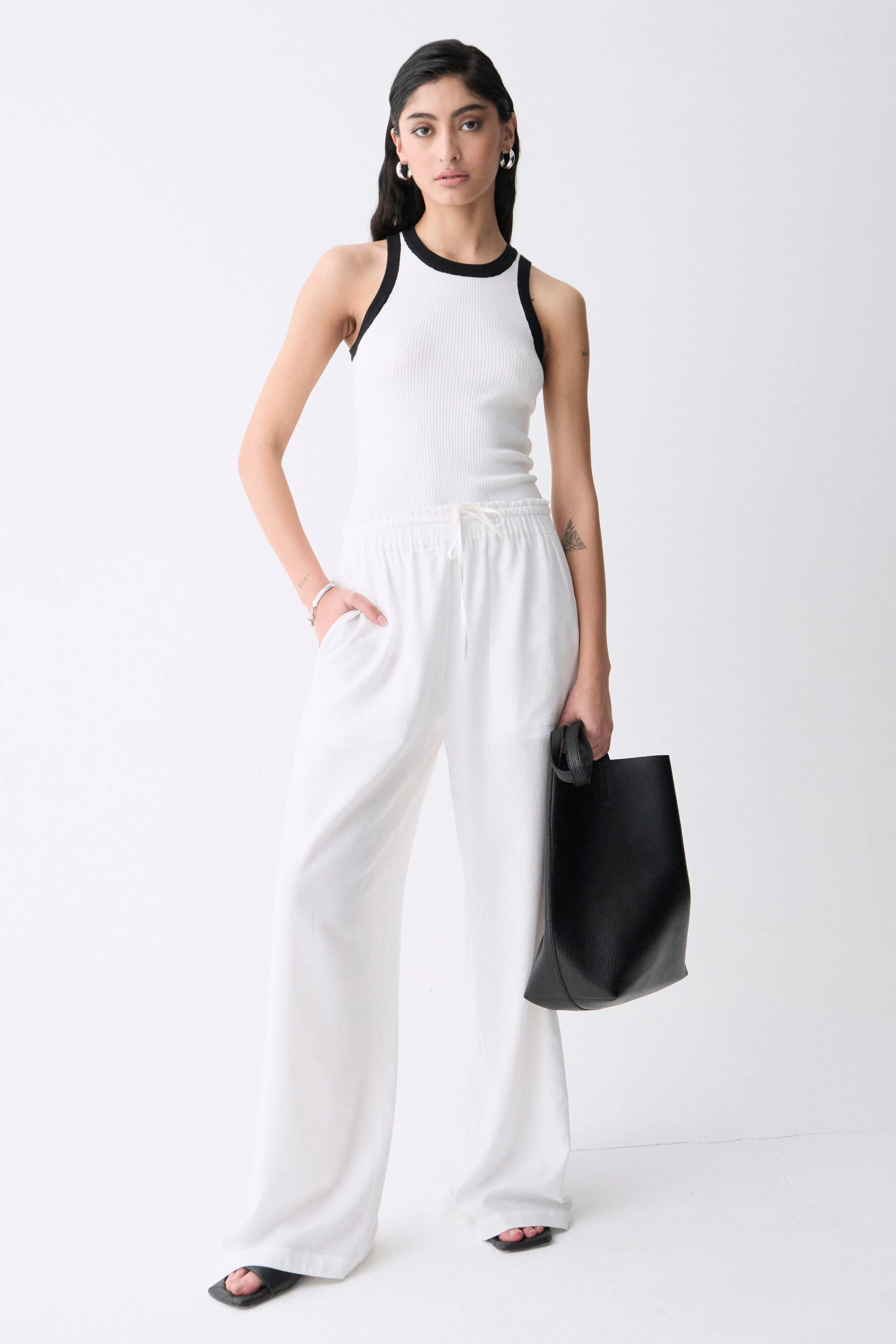 LISBOA KNIT TOP sold by Dèluc product image thumbnail 4