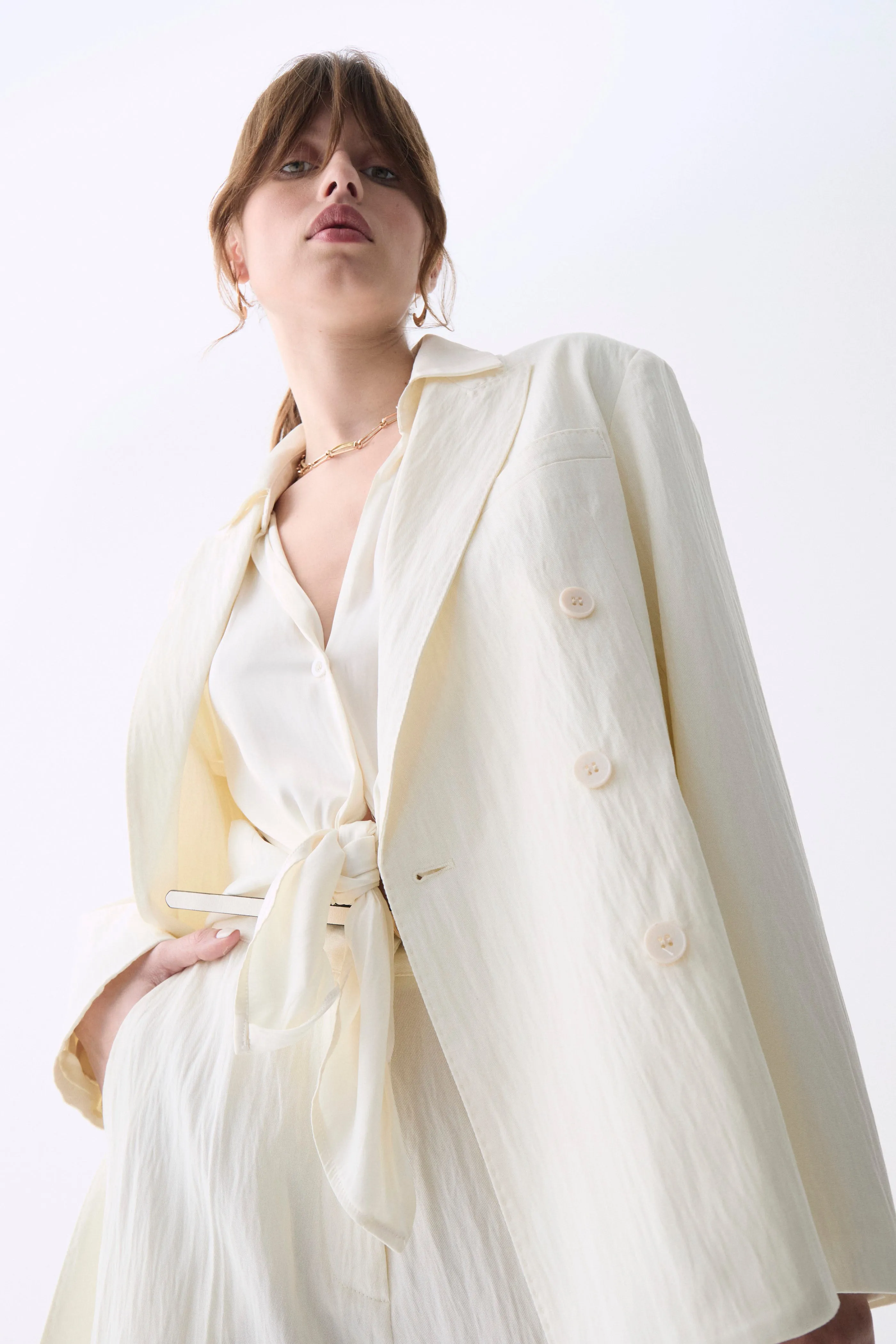 CALEIRA BLAZER sold by Dèluc product image thumbnail 2