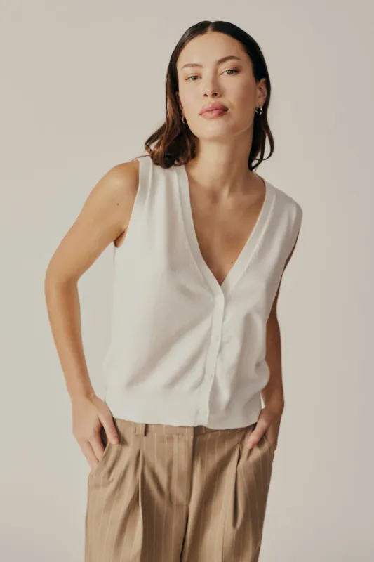 BERBERIS KNIT VEST sold by Dèluc