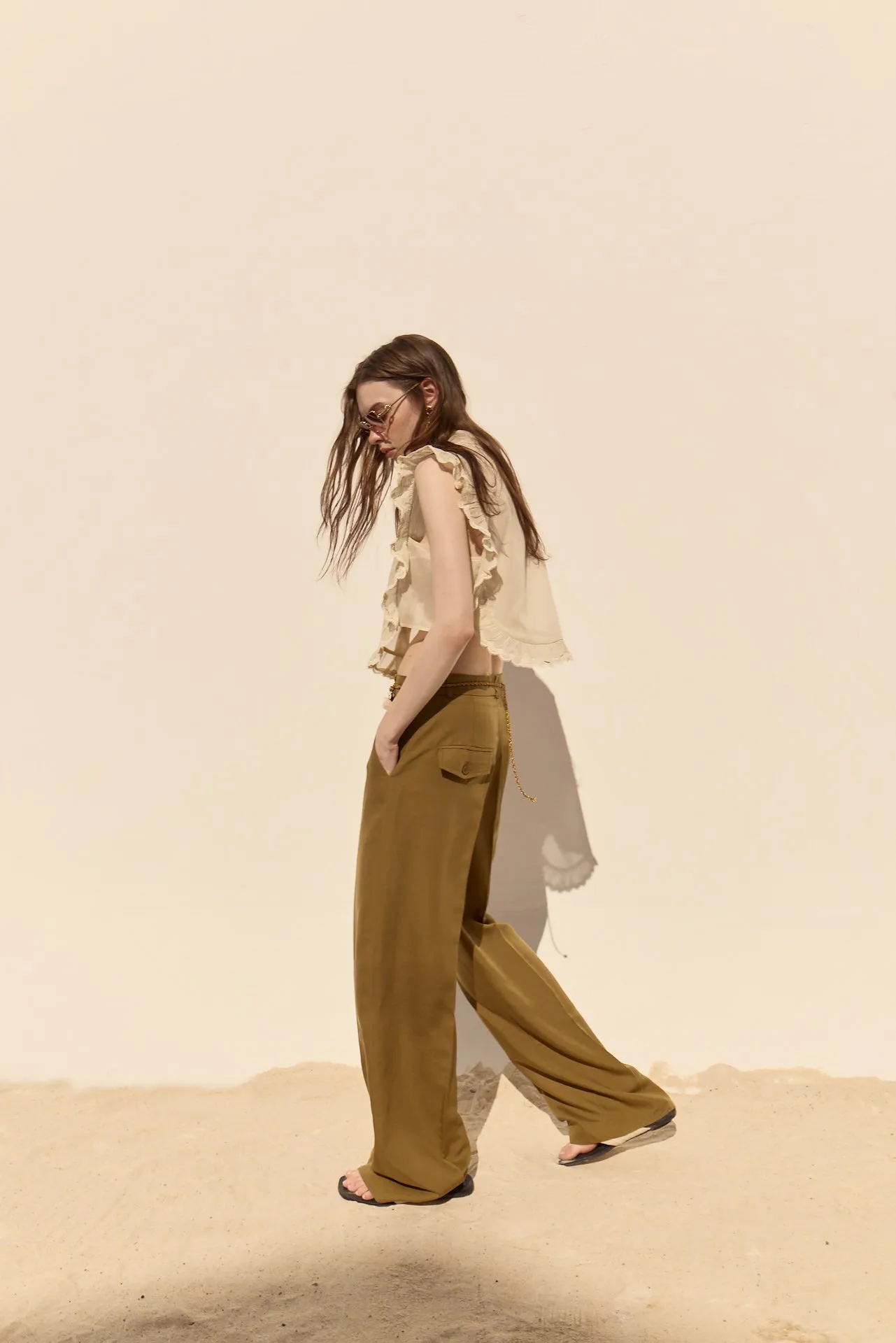 BARI PANTS sold by Dèluc product image thumbnail 3