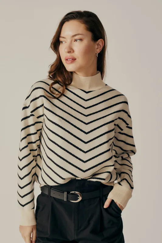 WEIGELA STRIPED TURTLENECK SWEATER made by Dèluc