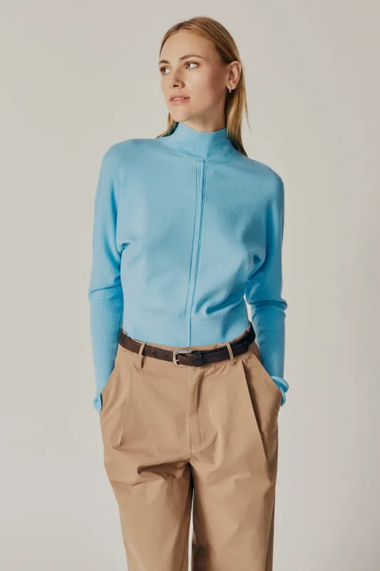 CAMPANULA TURTLENECK SWEATER made by Dèluc