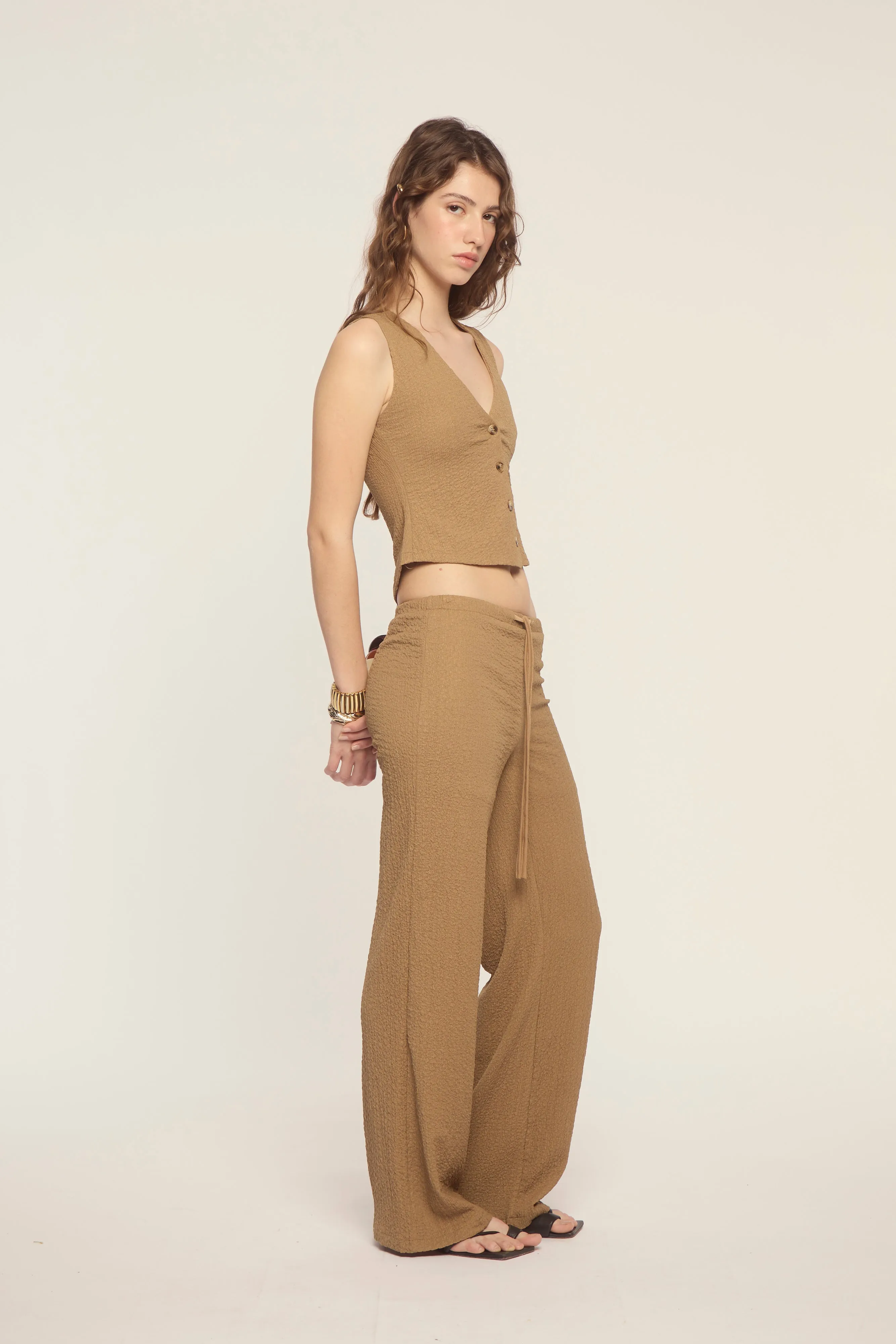 BOLONIA VEST sold by Dèluc product image thumbnail 2