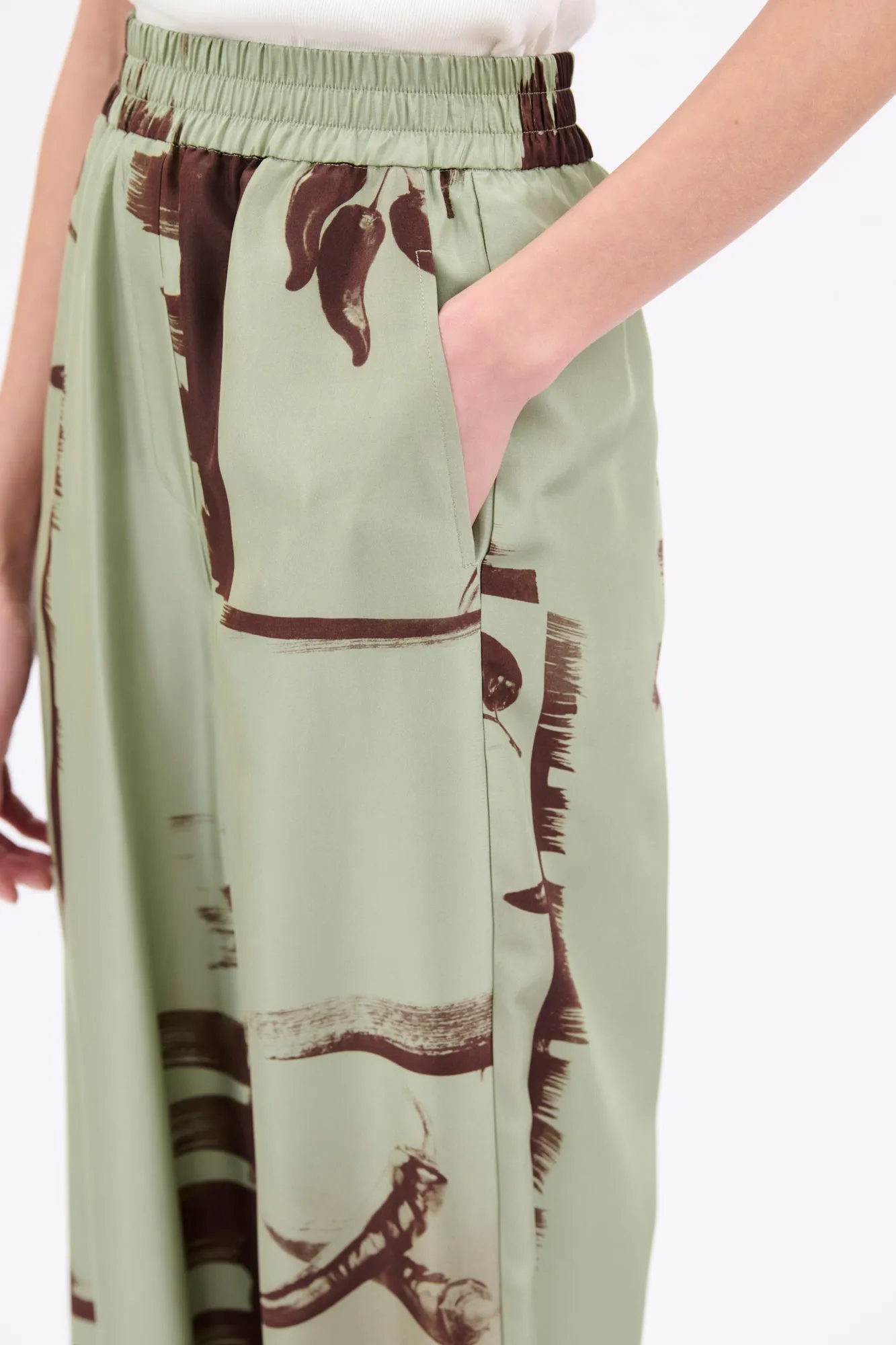 Aquarell Chillies Hose, Sage sold by ODEEH product image thumbnail 4