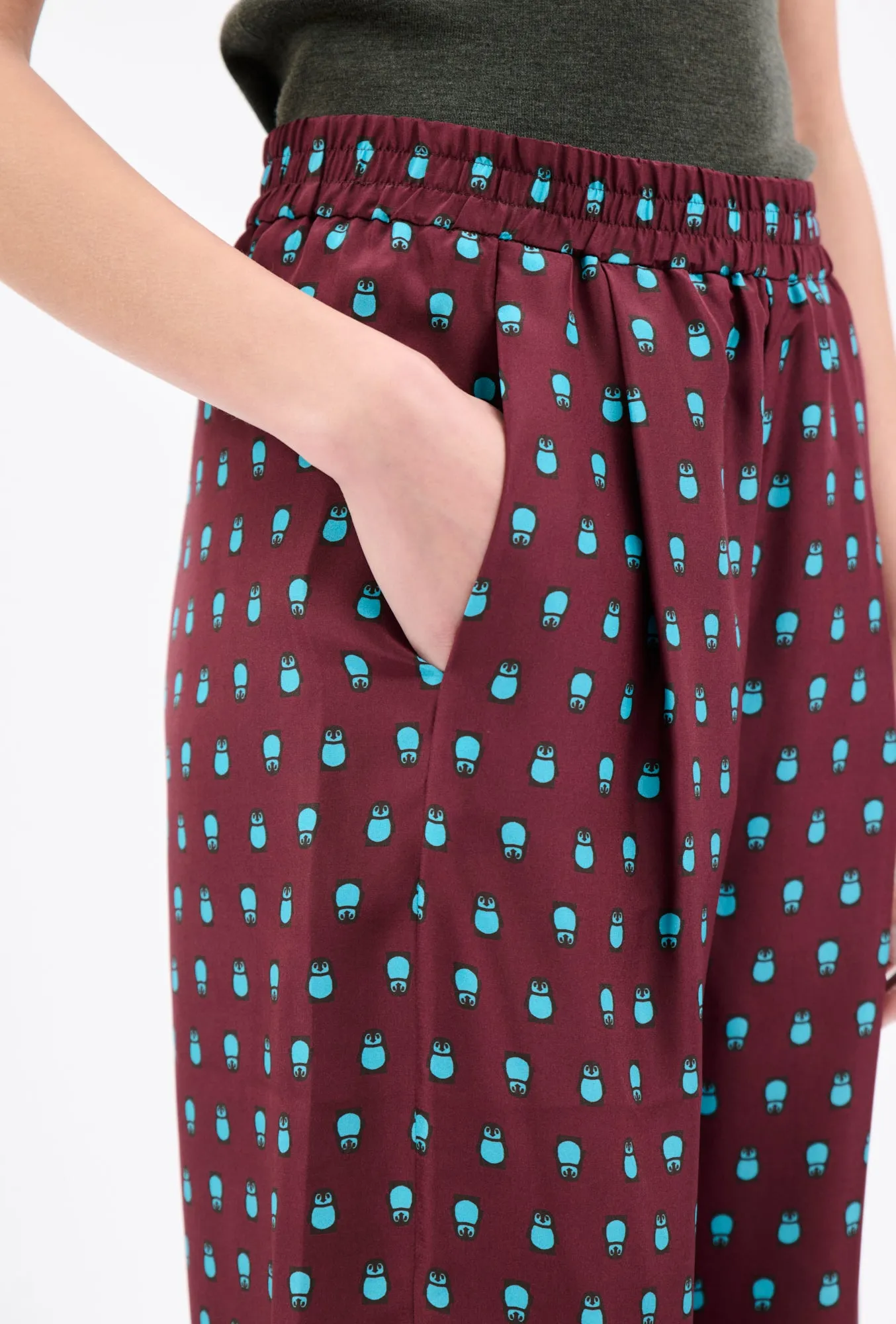 PENGUINS Hose, Deep Purple sold by ODEEH product image thumbnail 5