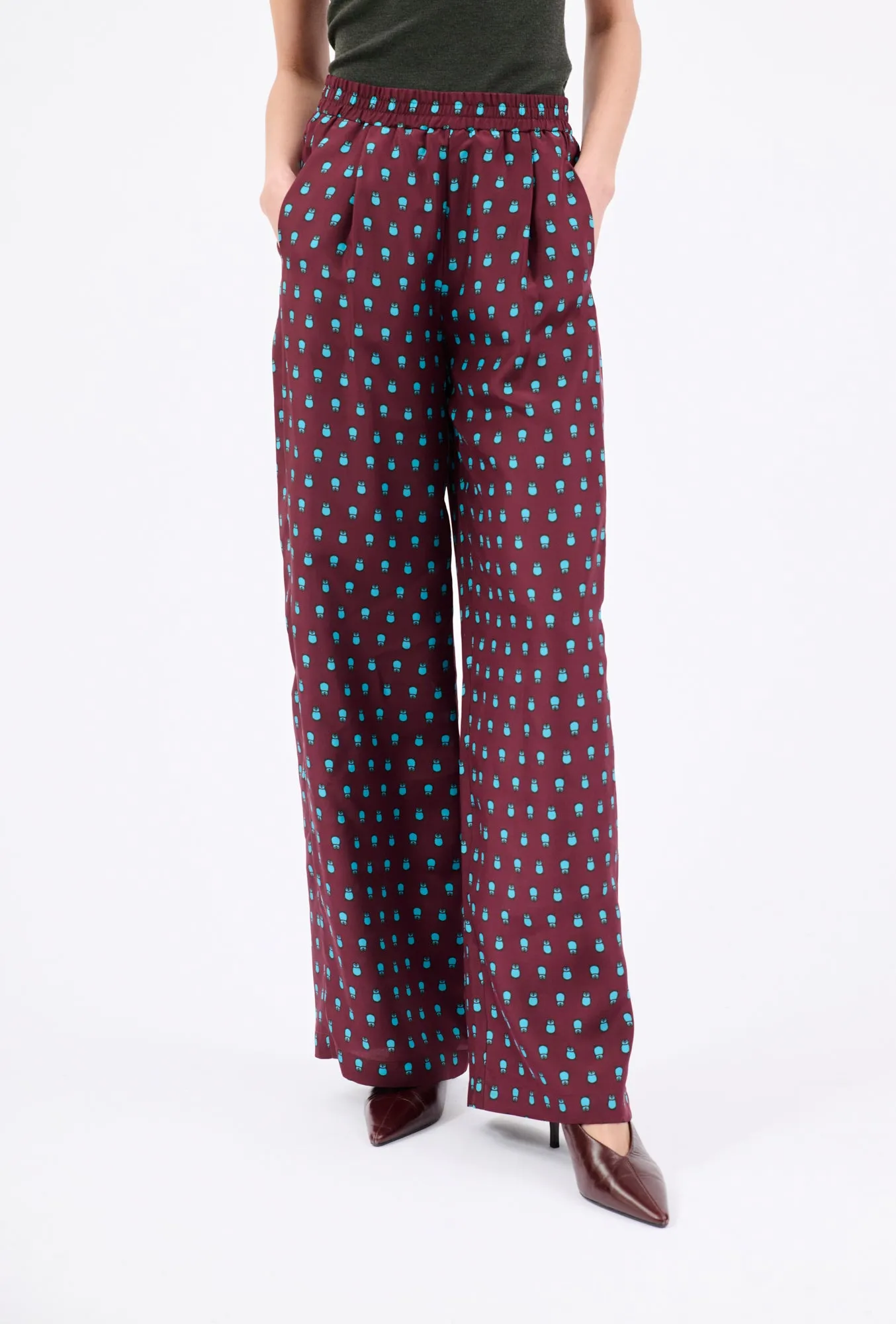 PENGUINS Hose, Deep Purple sold by ODEEH product image thumbnail 2