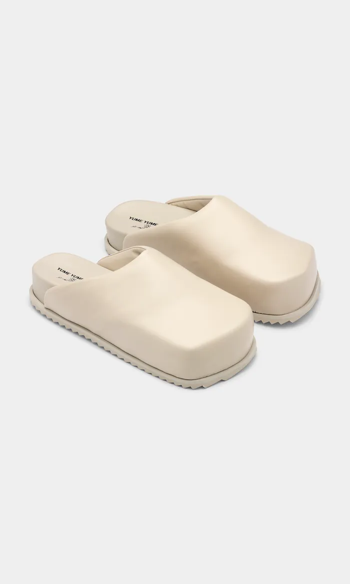 Truck Slide sold by YUME YUME