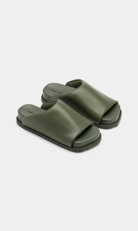 Finn slider sold by YUME YUME