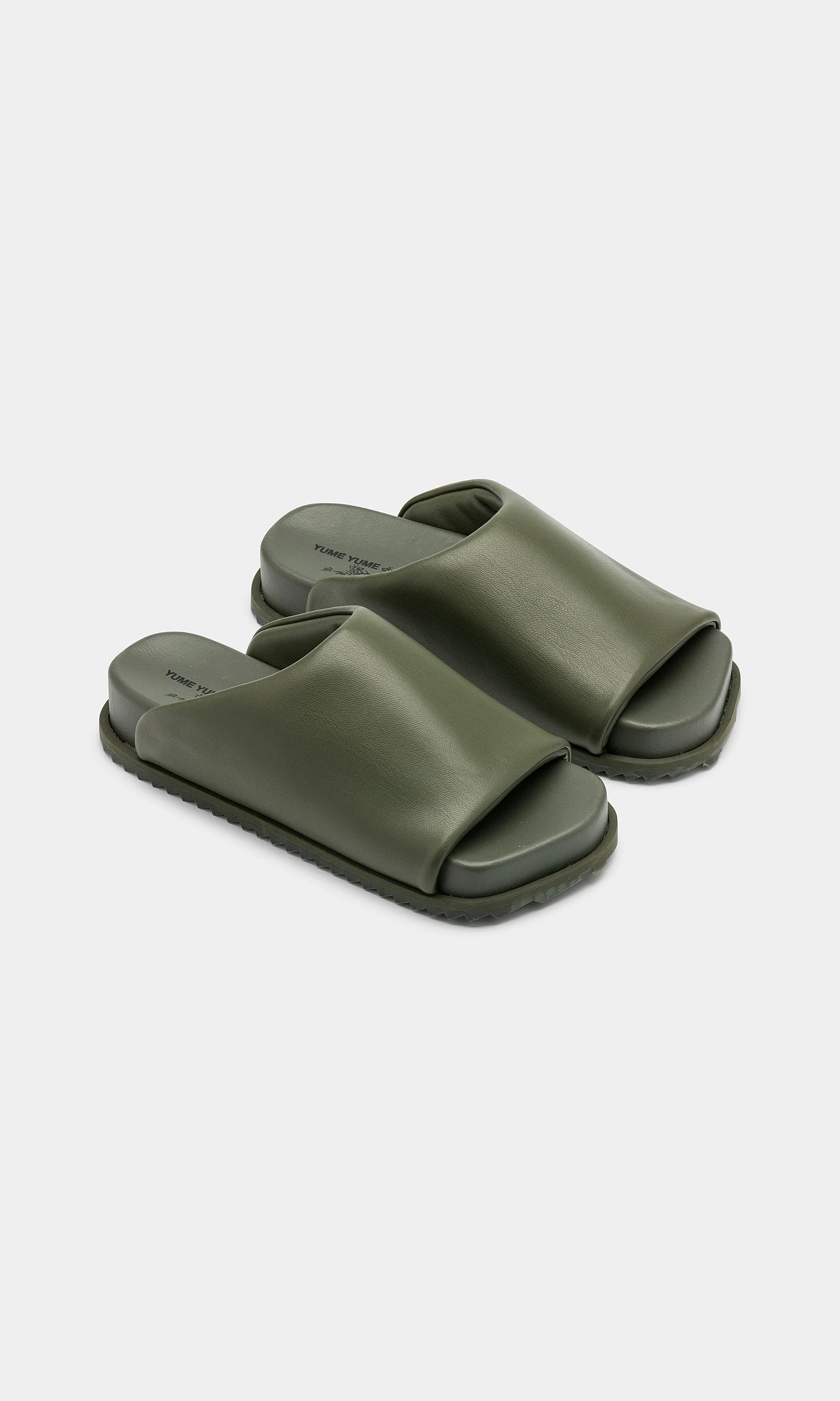 Finn slider sold by YUME YUME