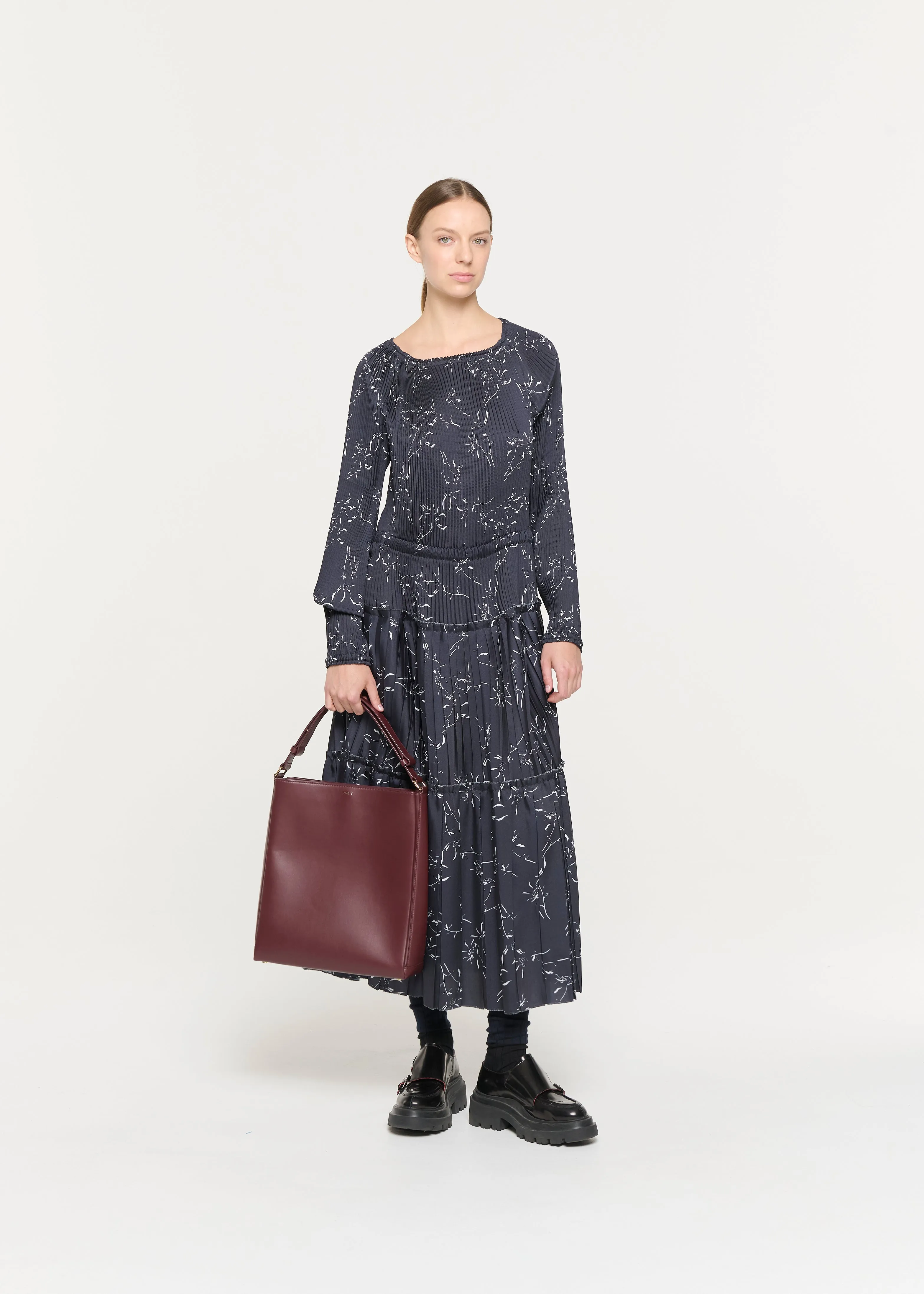 FLOWER PRINT PLEATED DRESS sold by Plan C product image thumbnail 2
