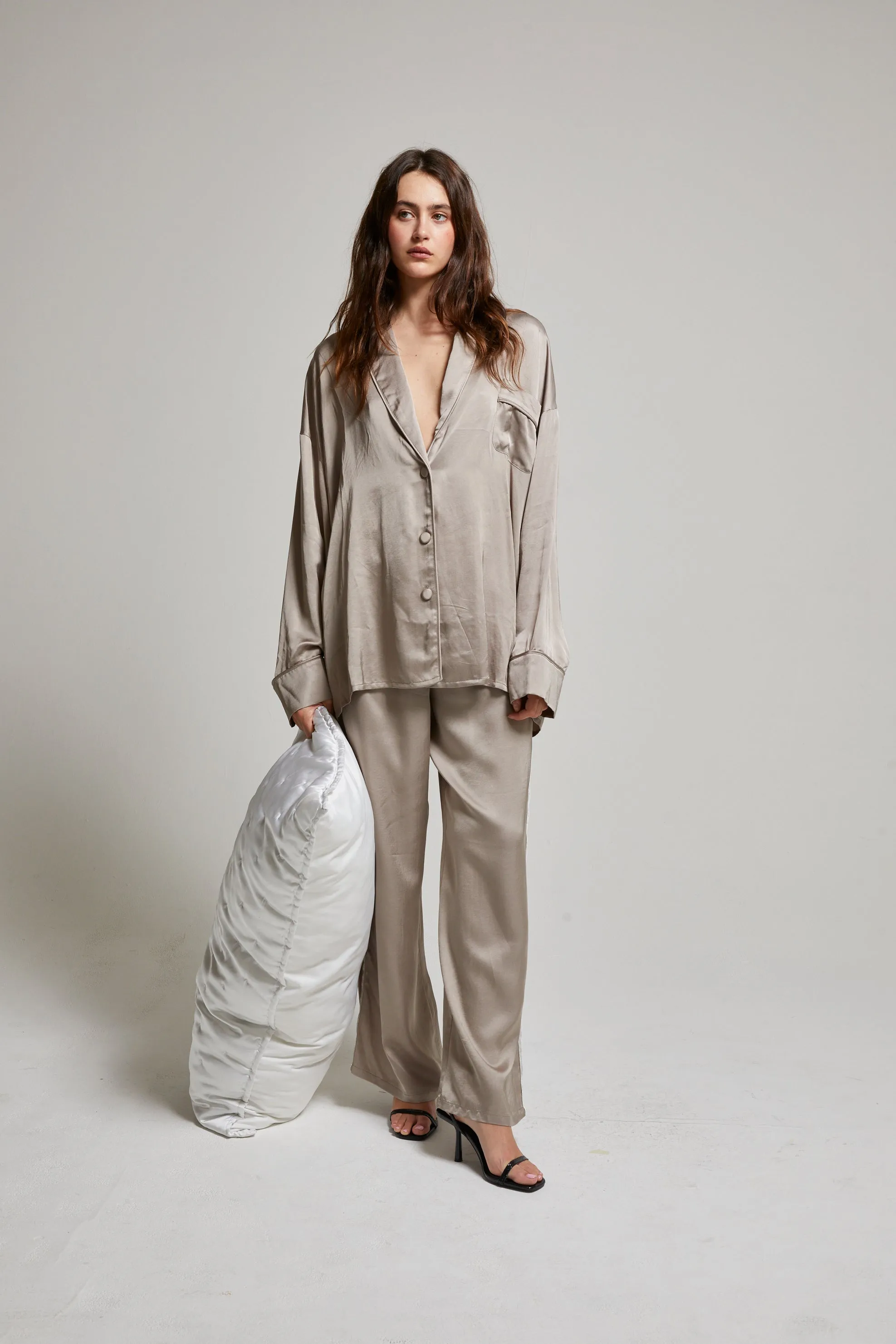 Sloane Smoking Jacket sold by ASHER product image thumbnail 3