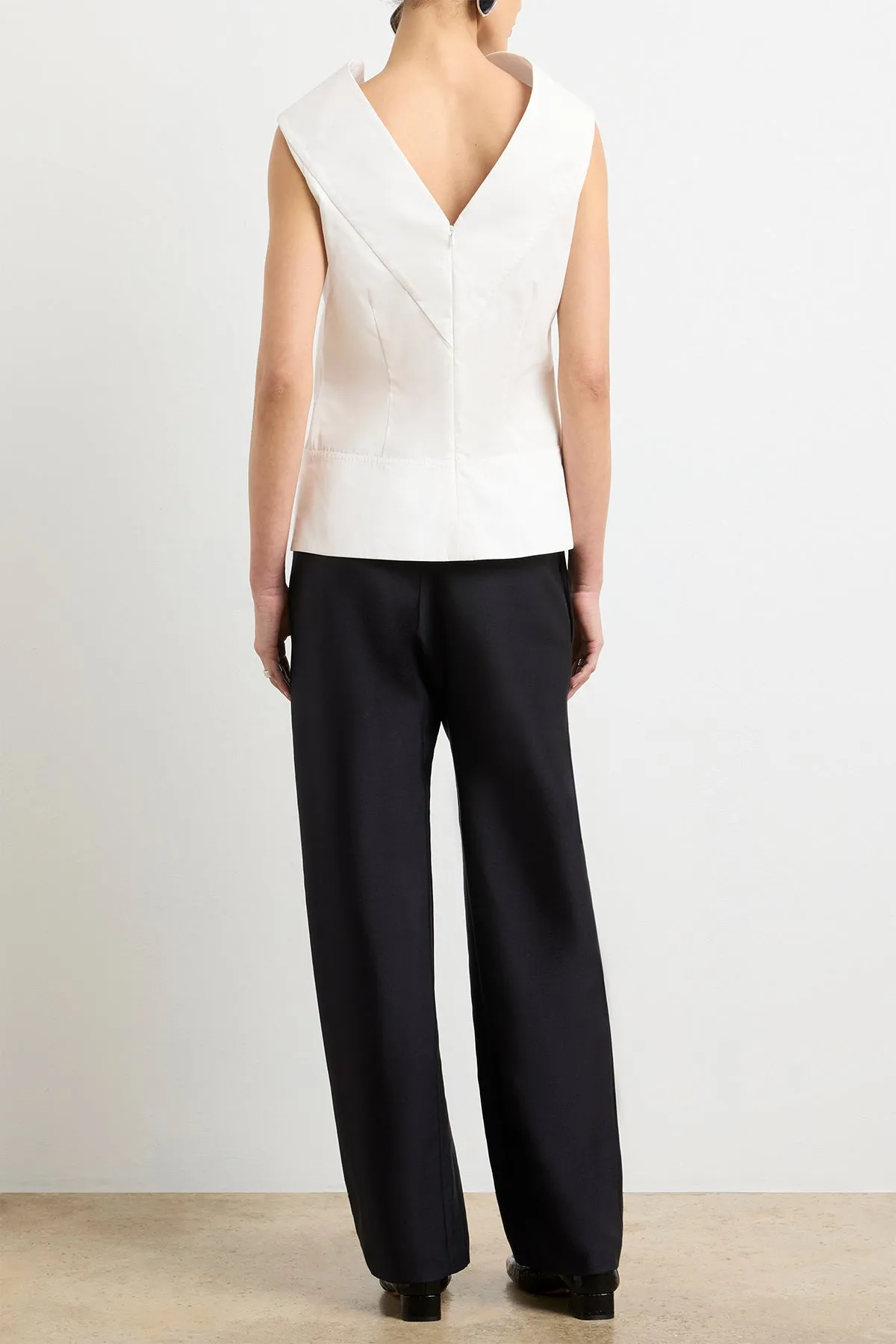 The Bowie Top in White Cotton Poplin sold by Brandon Maxwell product image thumbnail 4