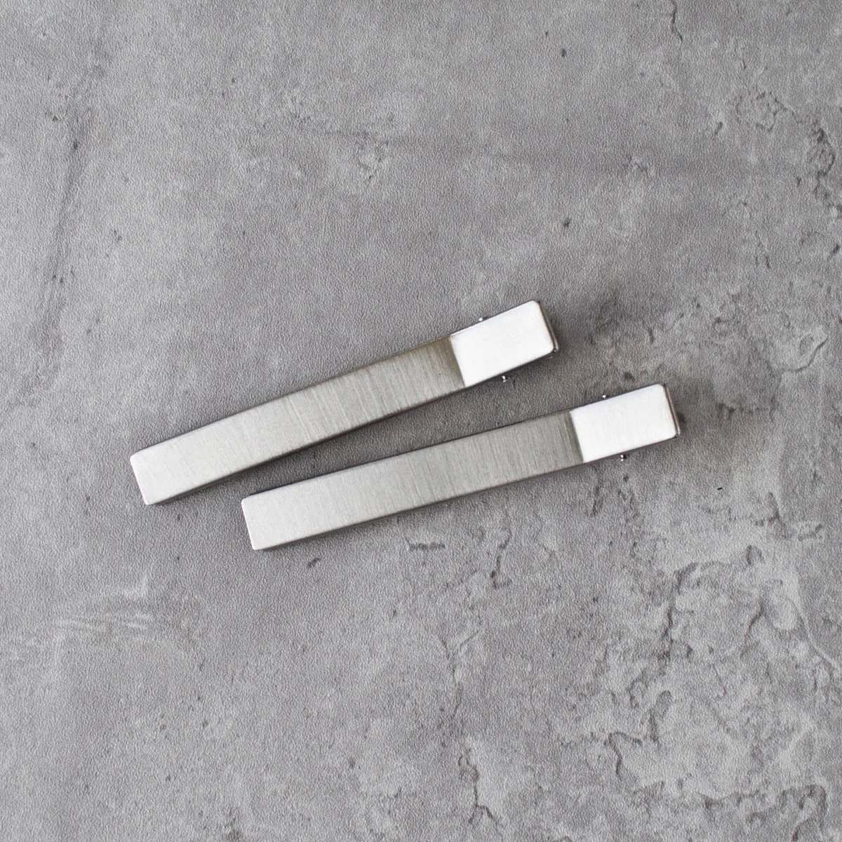 Small Glossy Coated Metal Hair Clip Set sold by Tiepology product image thumbnail 5