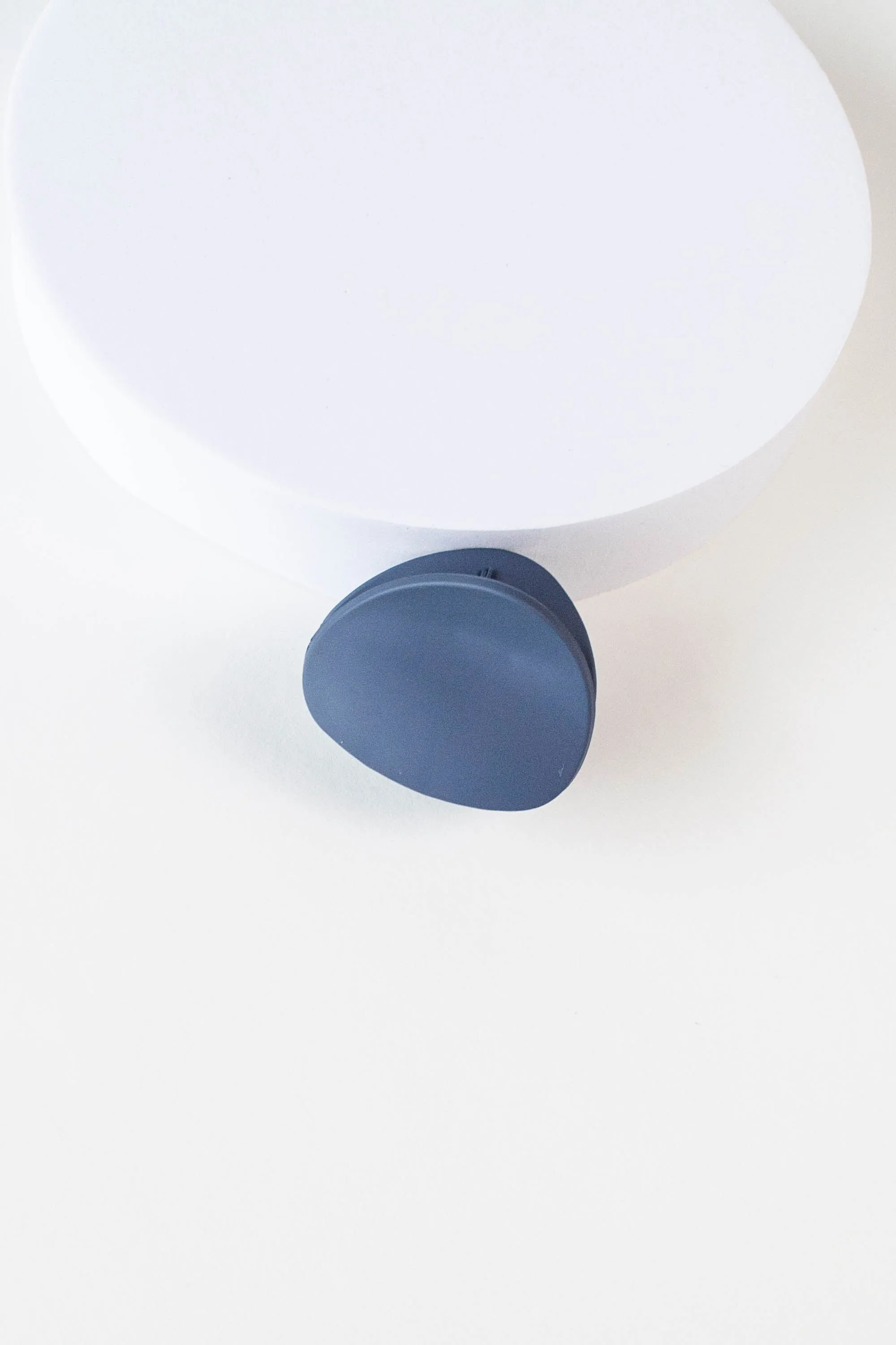 Matte Treasure Hair Claw Clip sold by Tiepology product image thumbnail 2