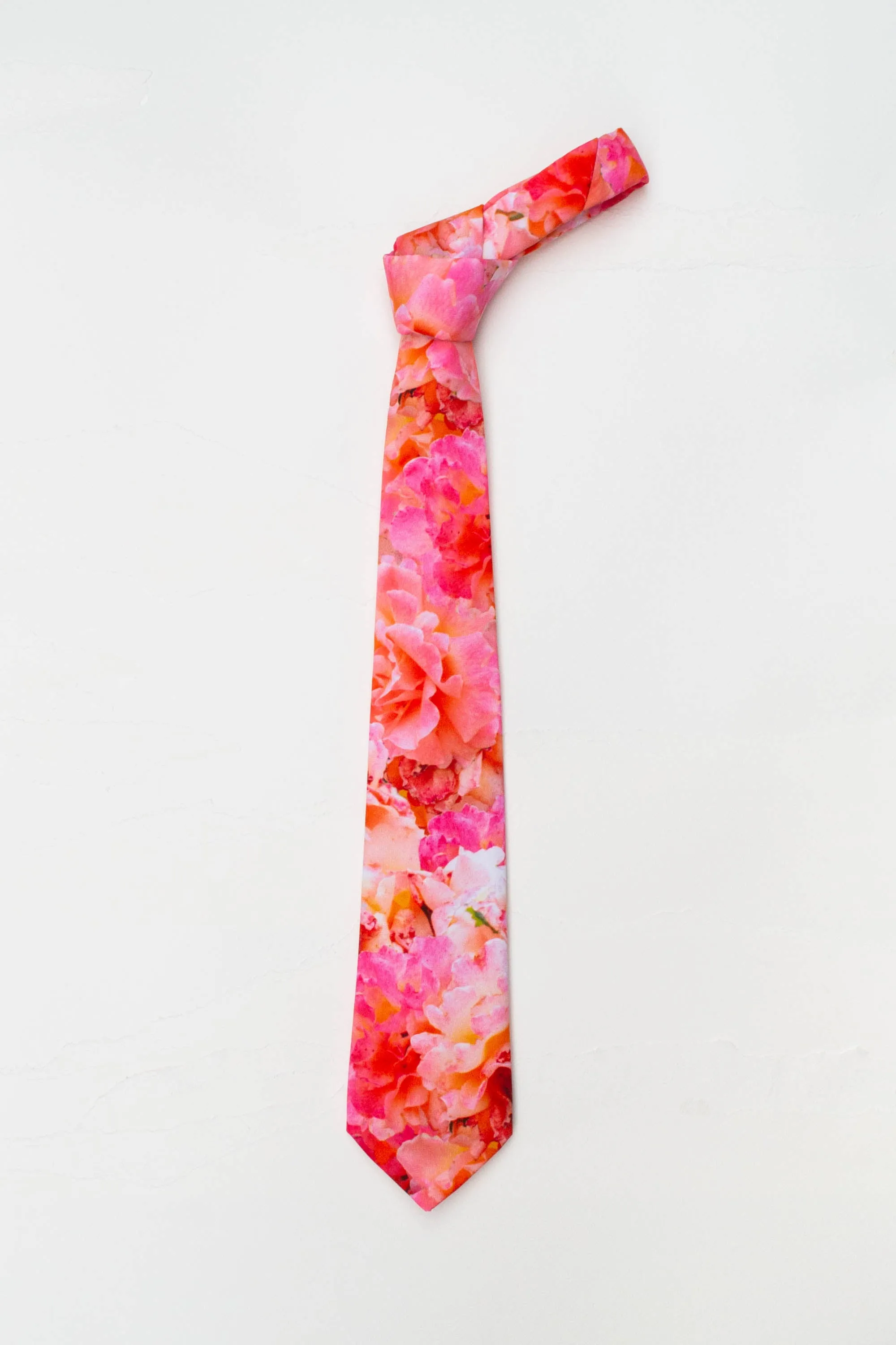 Mary Tie sold by Tiepology