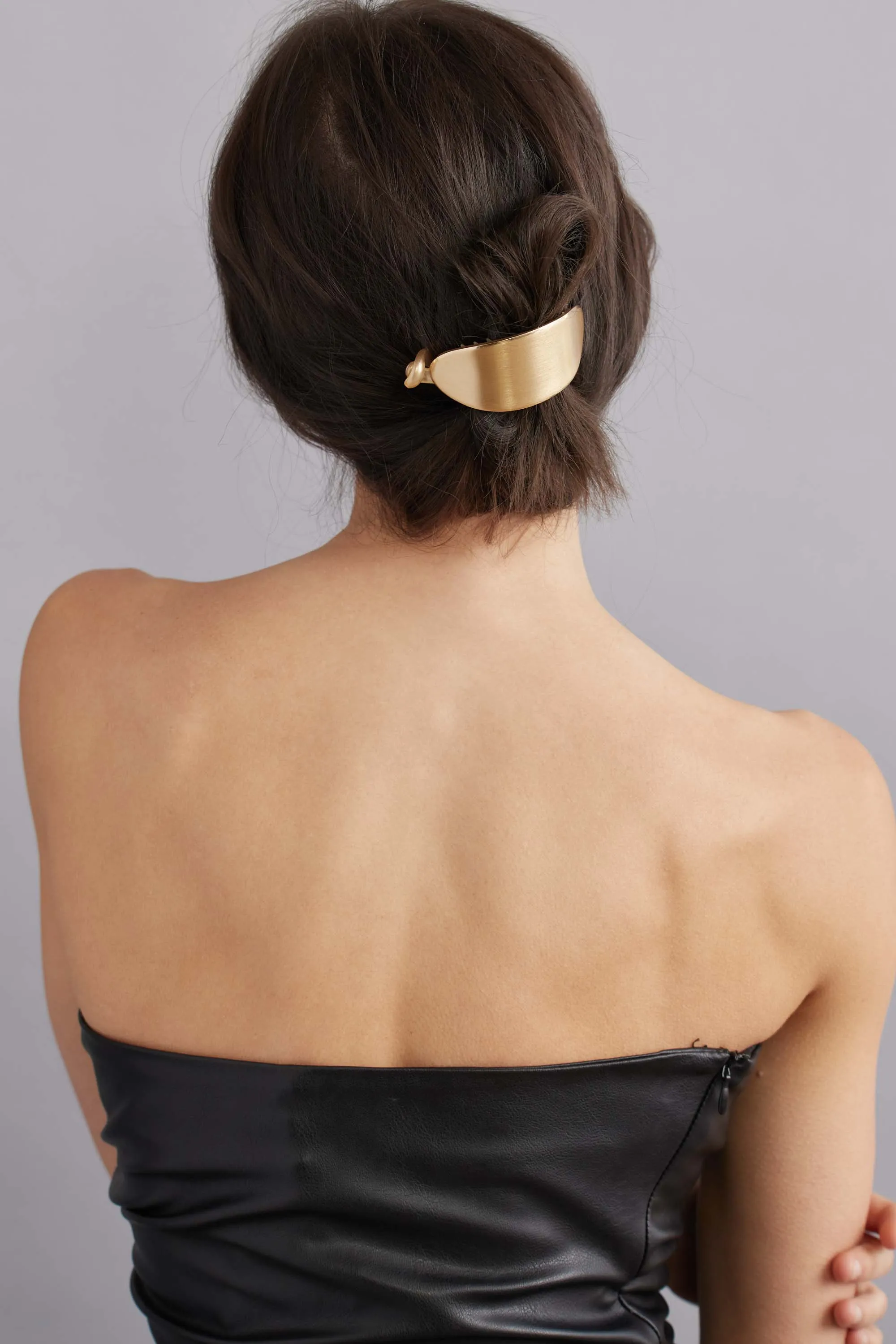 A New Day Oval Side Hair Clip in Metal sold by Tiepology product image thumbnail 3