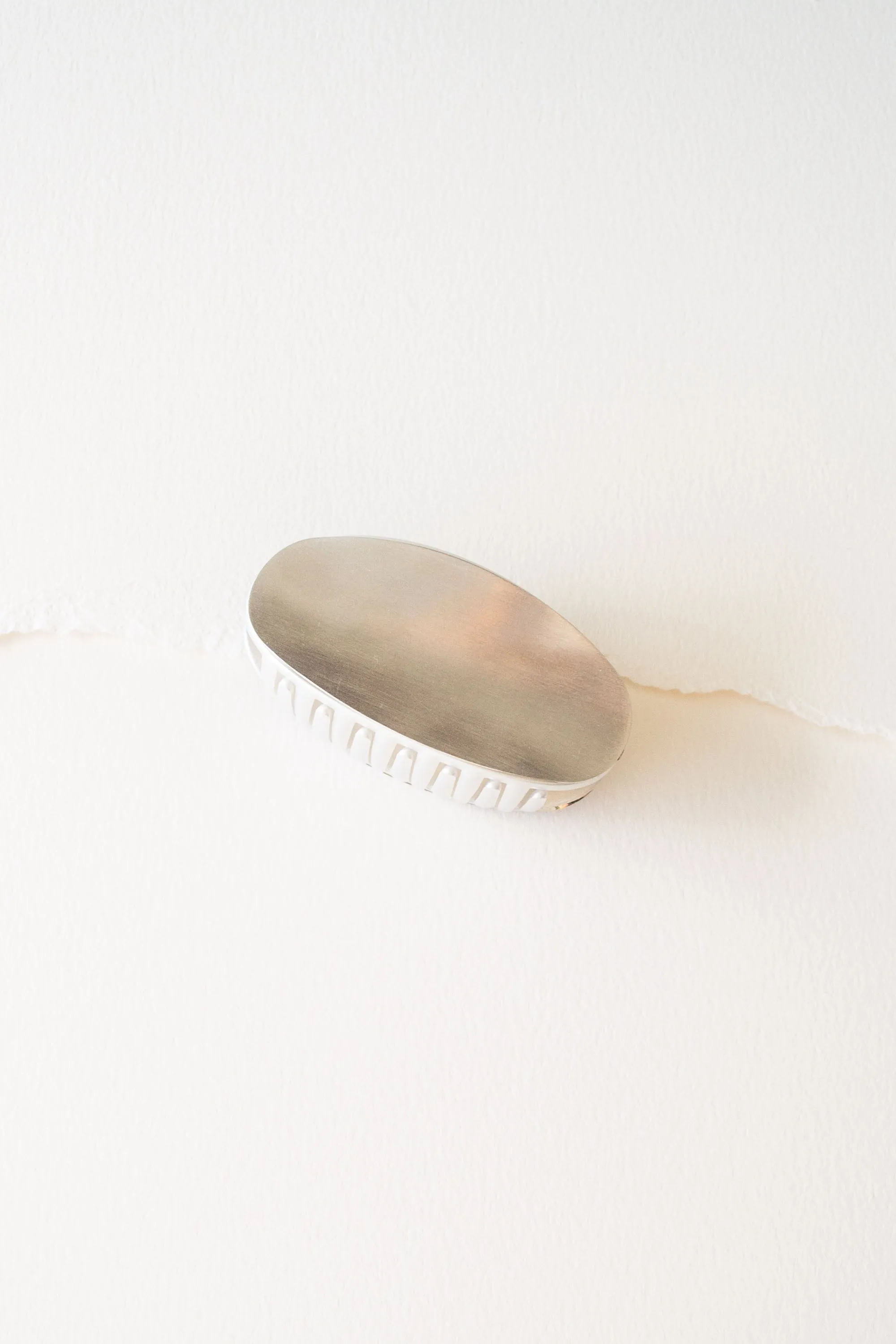 A New Day Oval Hair Claw Clip sold by Tiepology product image thumbnail 4