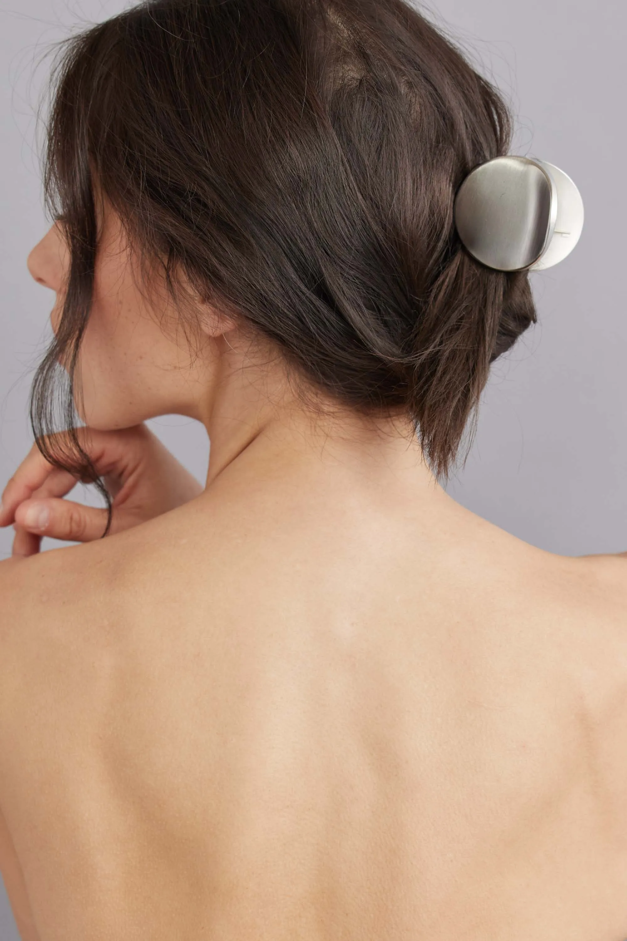 Very Modern Hair Claw Clip In Metal sold by Tiepology product image thumbnail 5