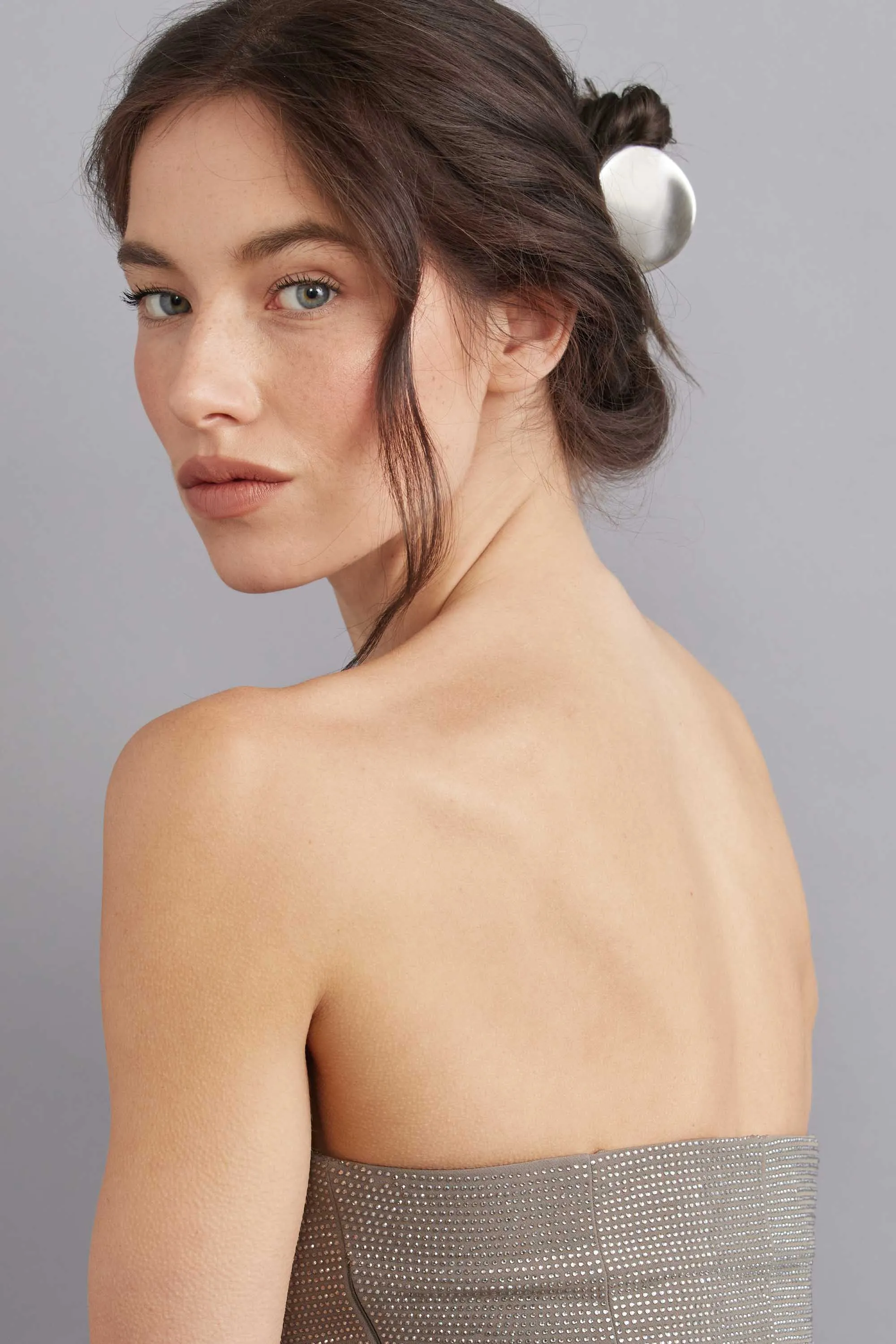 Very Modern Hair Claw Clip In Metal sold by Tiepology product image thumbnail 2