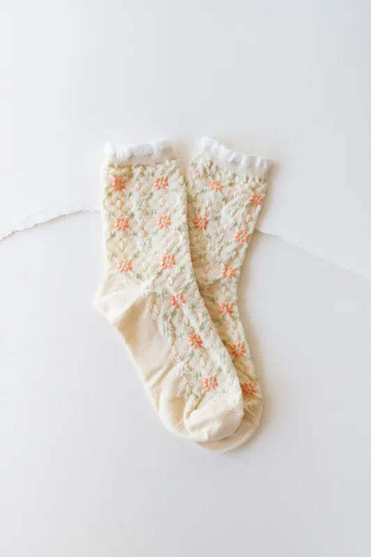 Flower Blooming Socks made by Tiepology