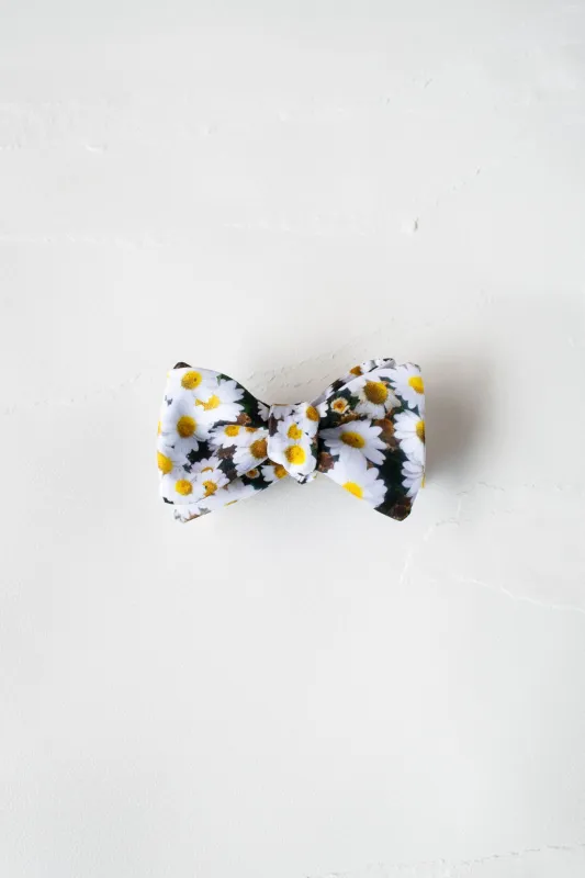 Hinagiku Bow Tie made by Tiepology