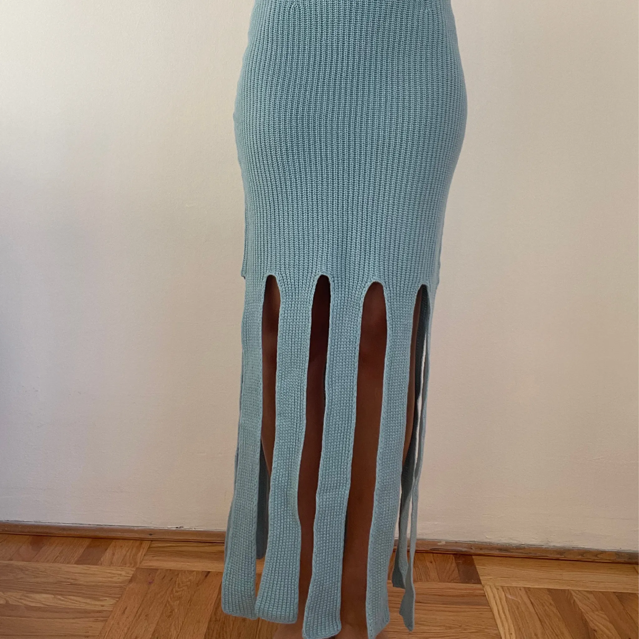 Blue Riche Skirt sold by Givéh product image thumbnail 4