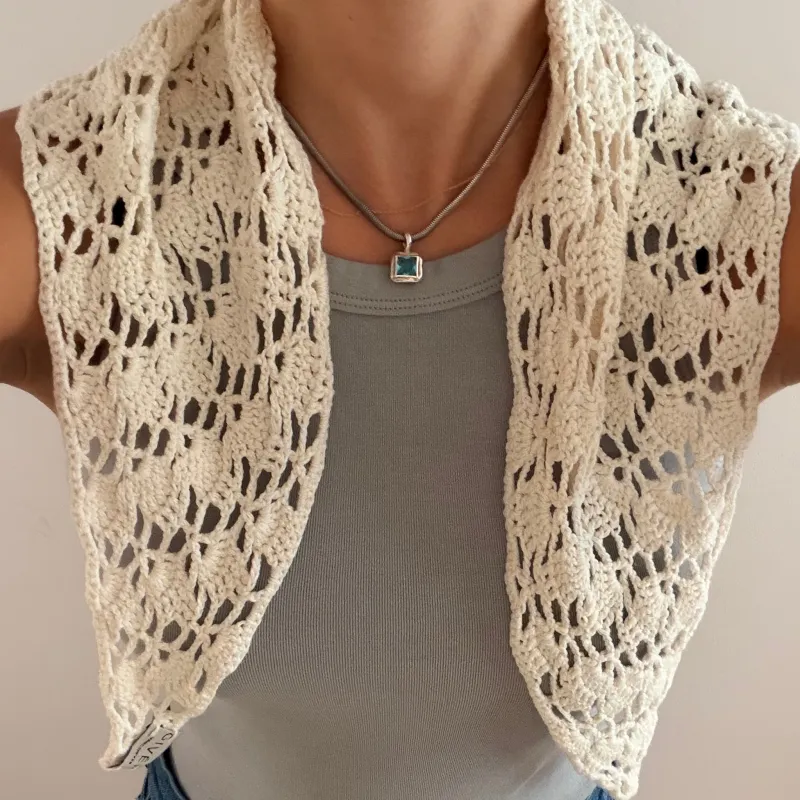 Ivory Del Scarf made by Givéh