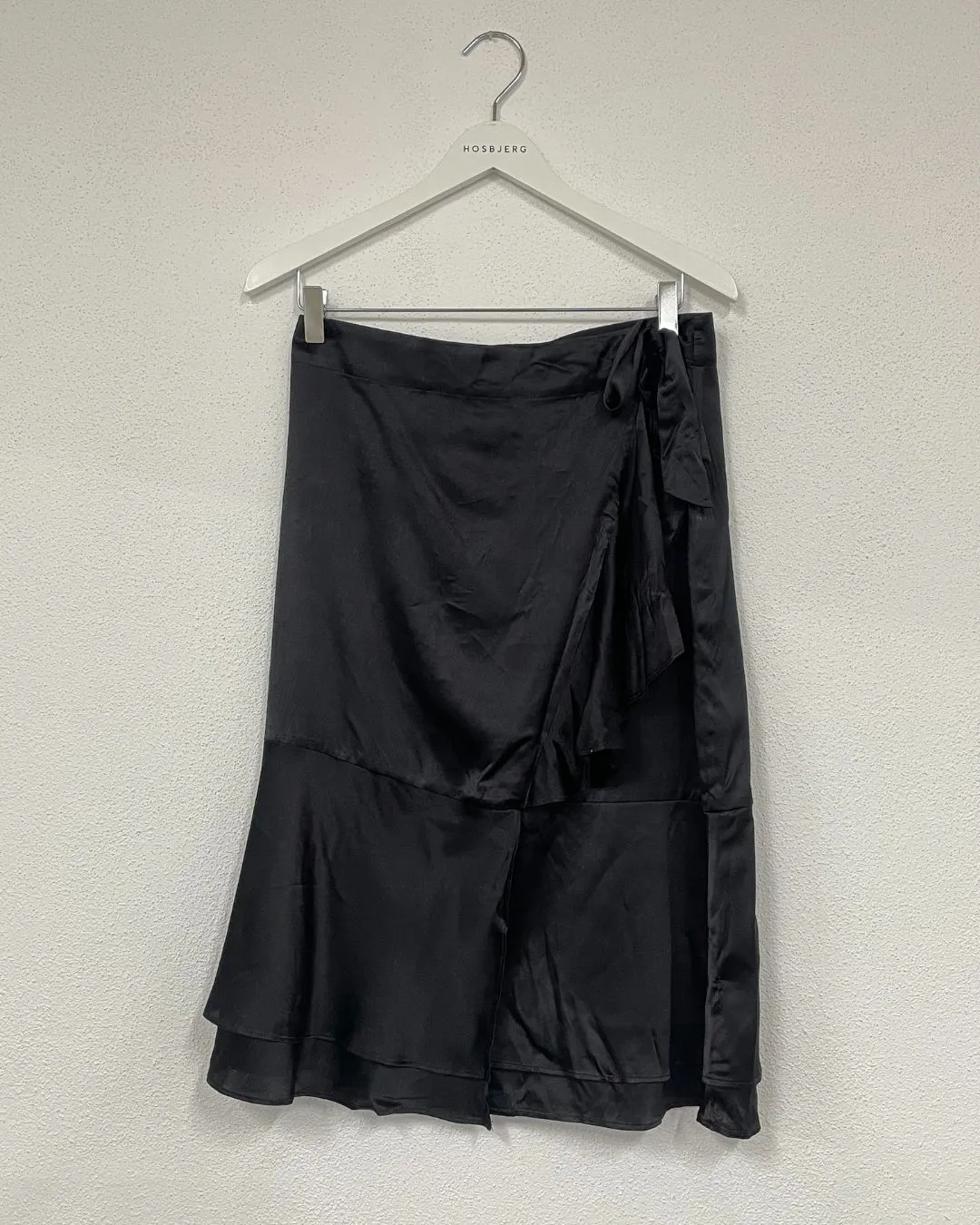 Helena skirt sold by Hosbjerg