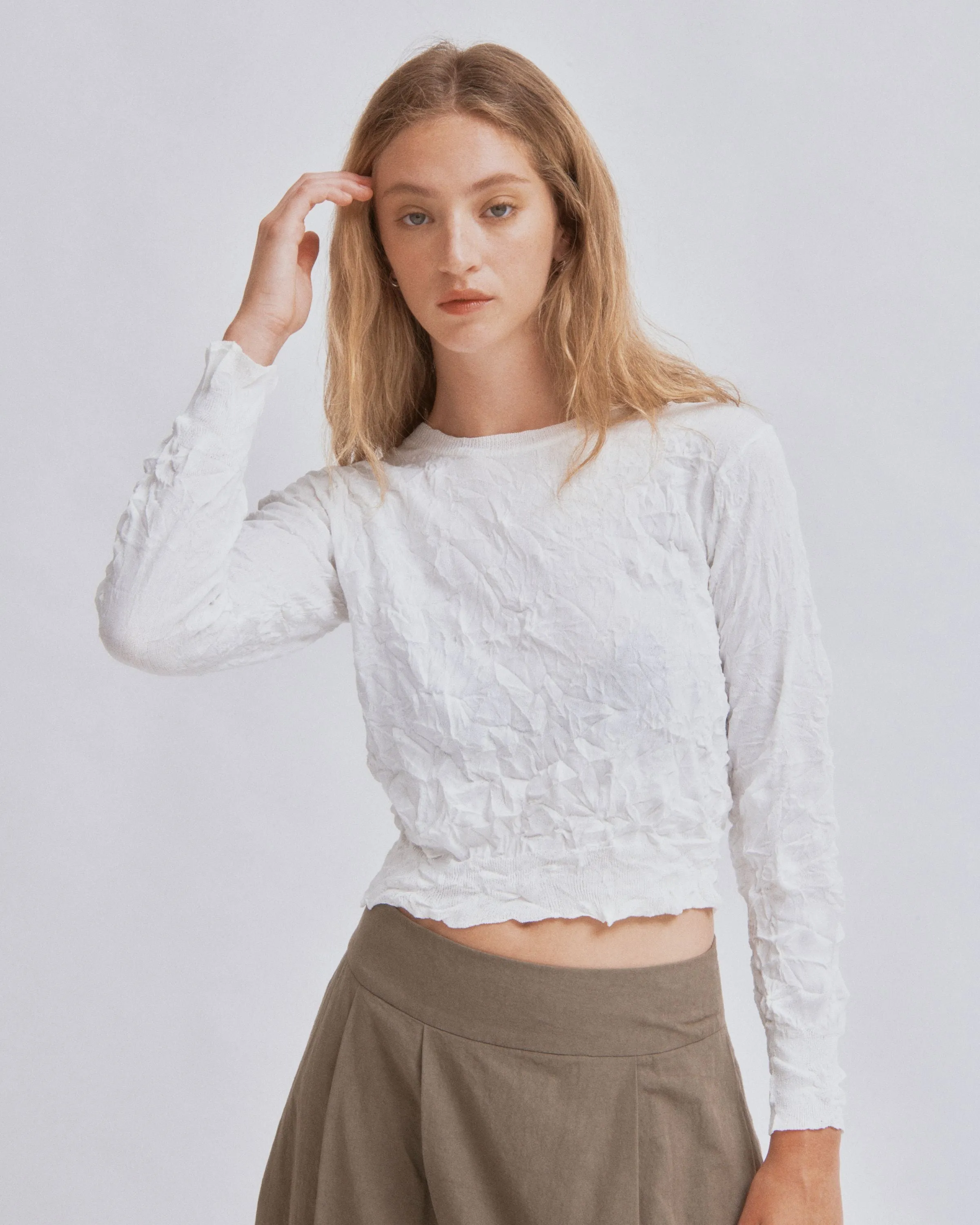 Crinkled Pullover in White sold by Sayaka Davis product image thumbnail 3