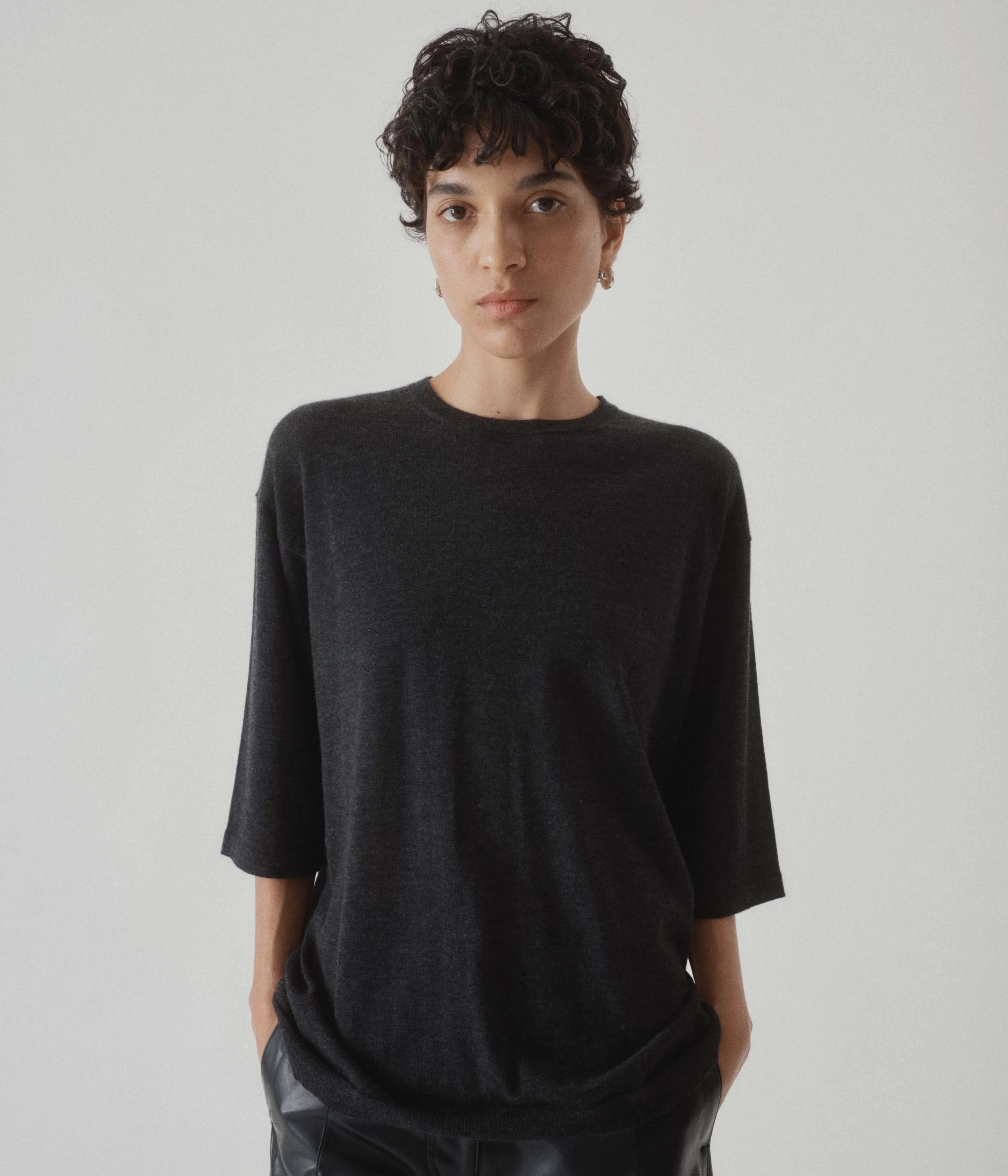 CASHMERE TEE IN CHARCOAL sold by Sayaka Davis