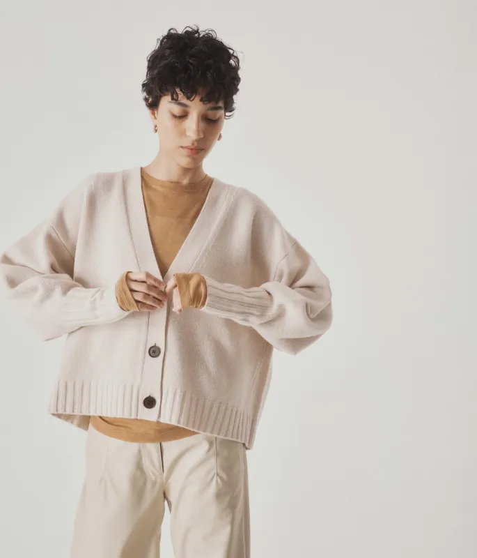 Balloon Sleeve Cardigan in Wheat made by Sayaka Davis