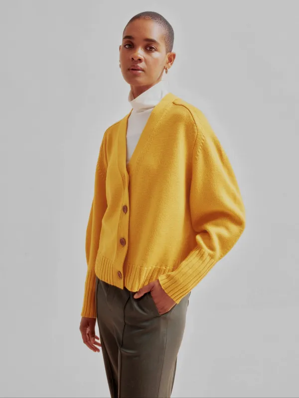 Balloon Sleeve Cardigan in Golden Sun made by Sayaka Davis