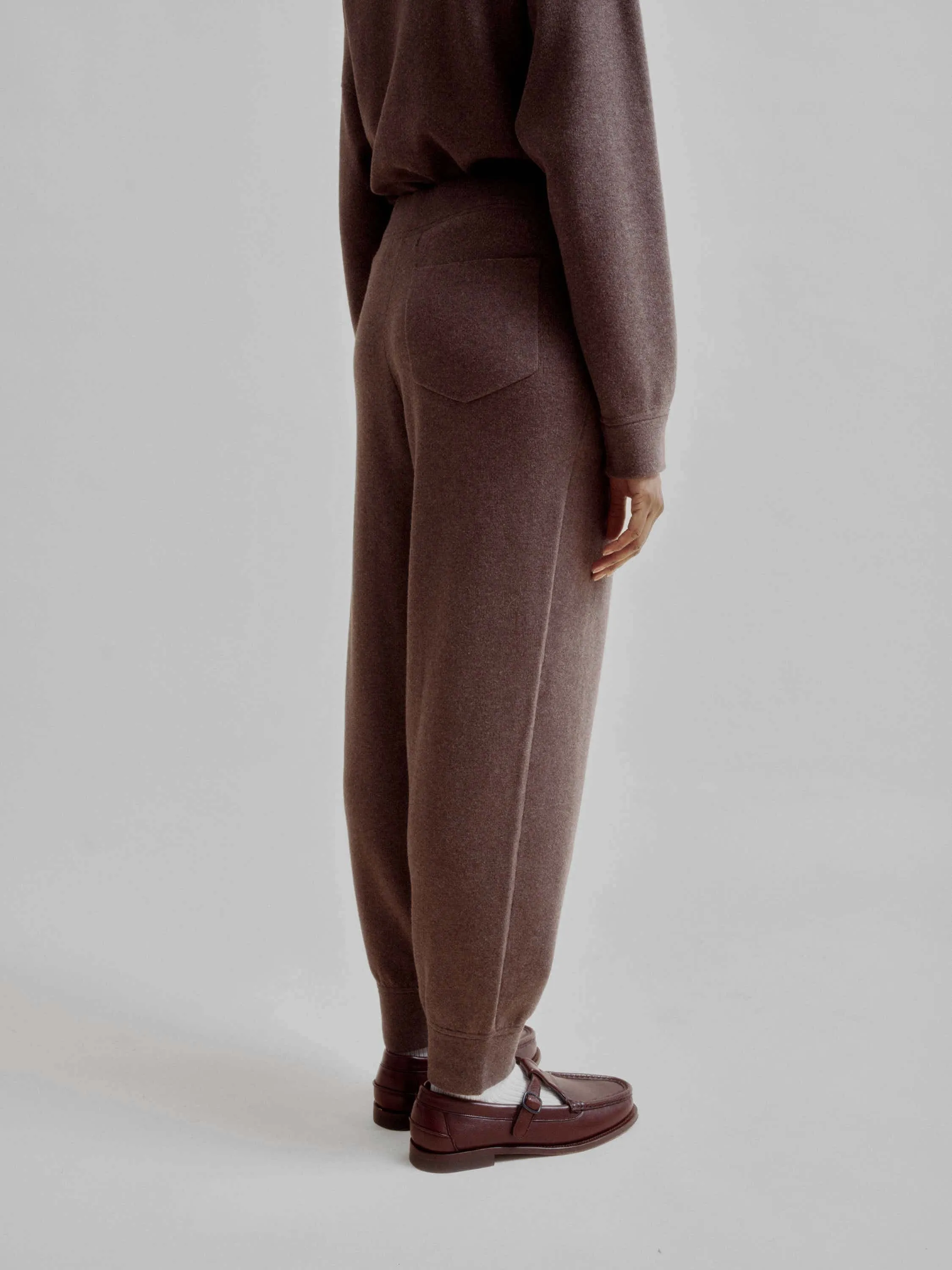 KNIT SWEATPANTS IN BROWNIE sold by Sayaka Davis product image thumbnail 3