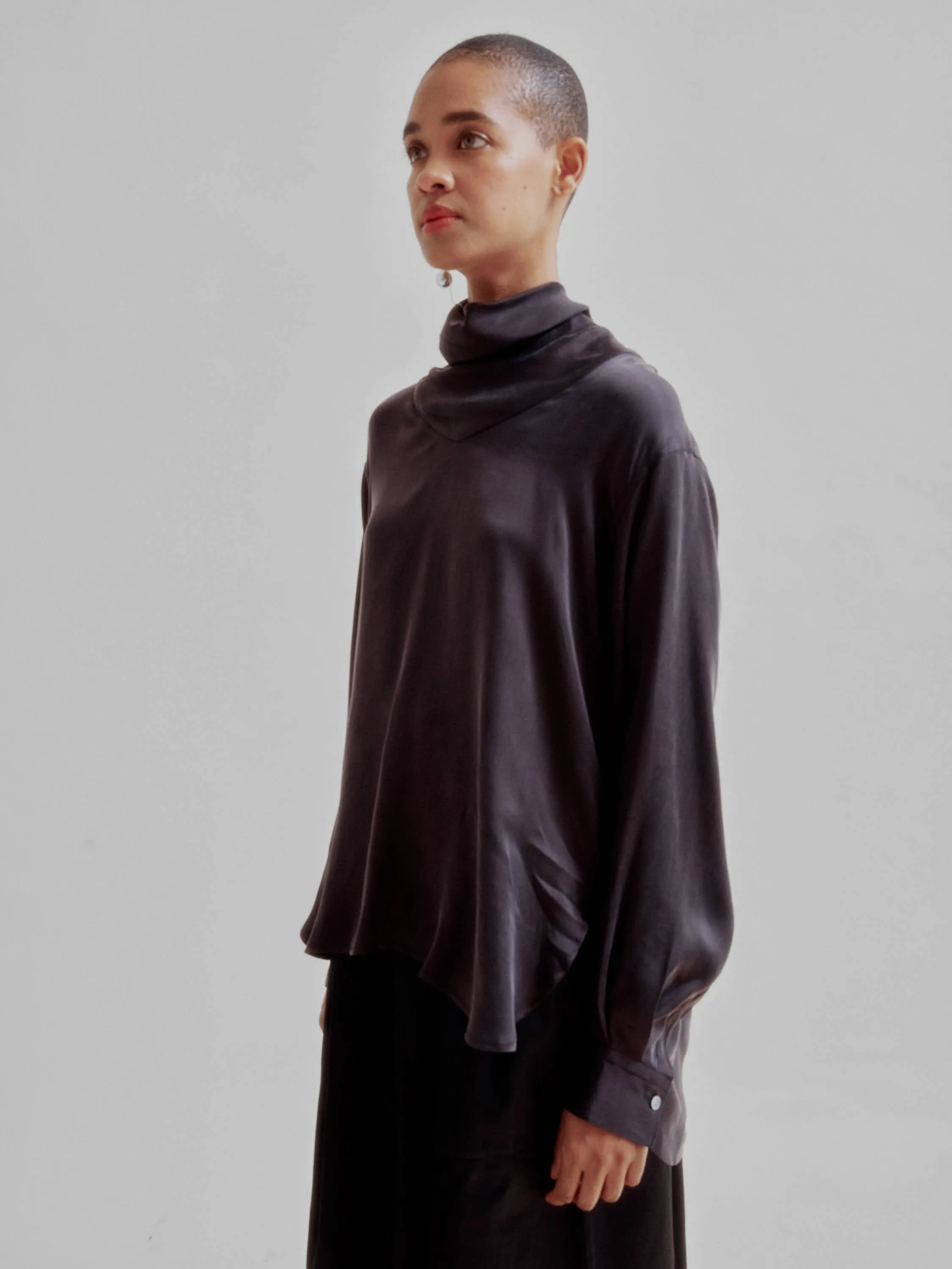 SCARF COLLAR BLOUSE IN BLACK sold by Sayaka Davis product image thumbnail 2