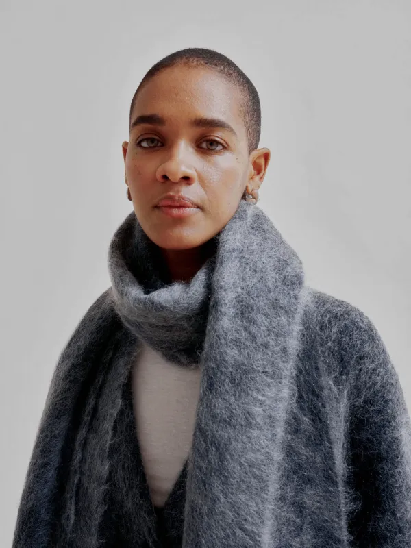 BRUSHED MOHAIR SCARF IN CHARCOAL made by Sayaka Davis