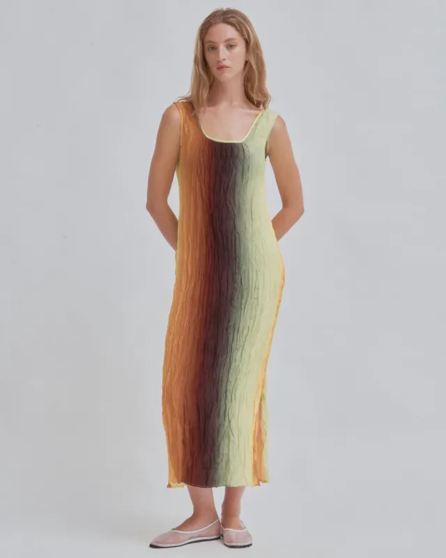 Hand Pleated Dress in Gradient made by Sayaka Davis