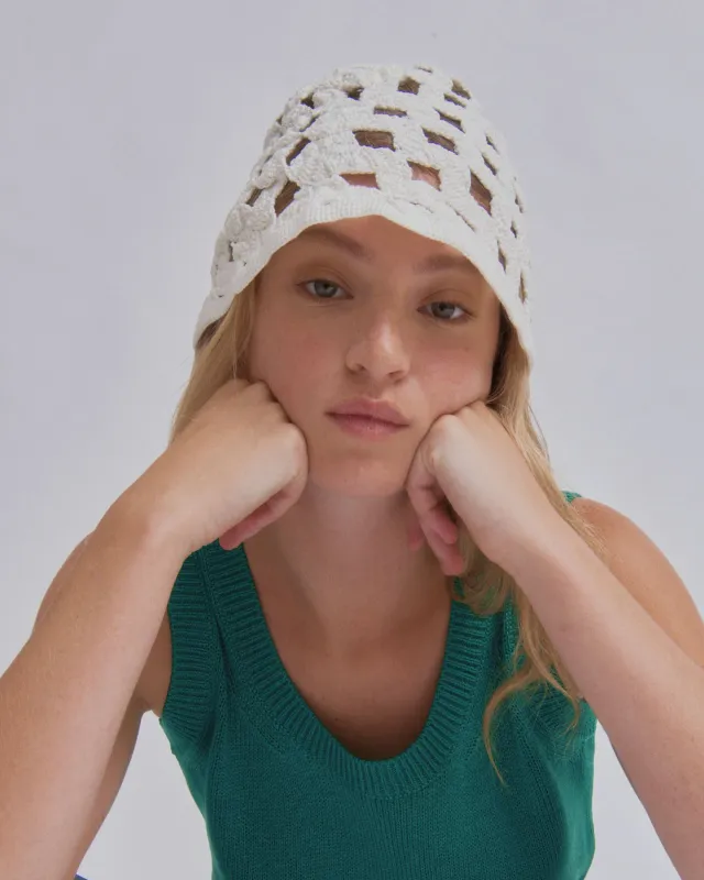 Crochet Hat in White made by Sayaka Davis