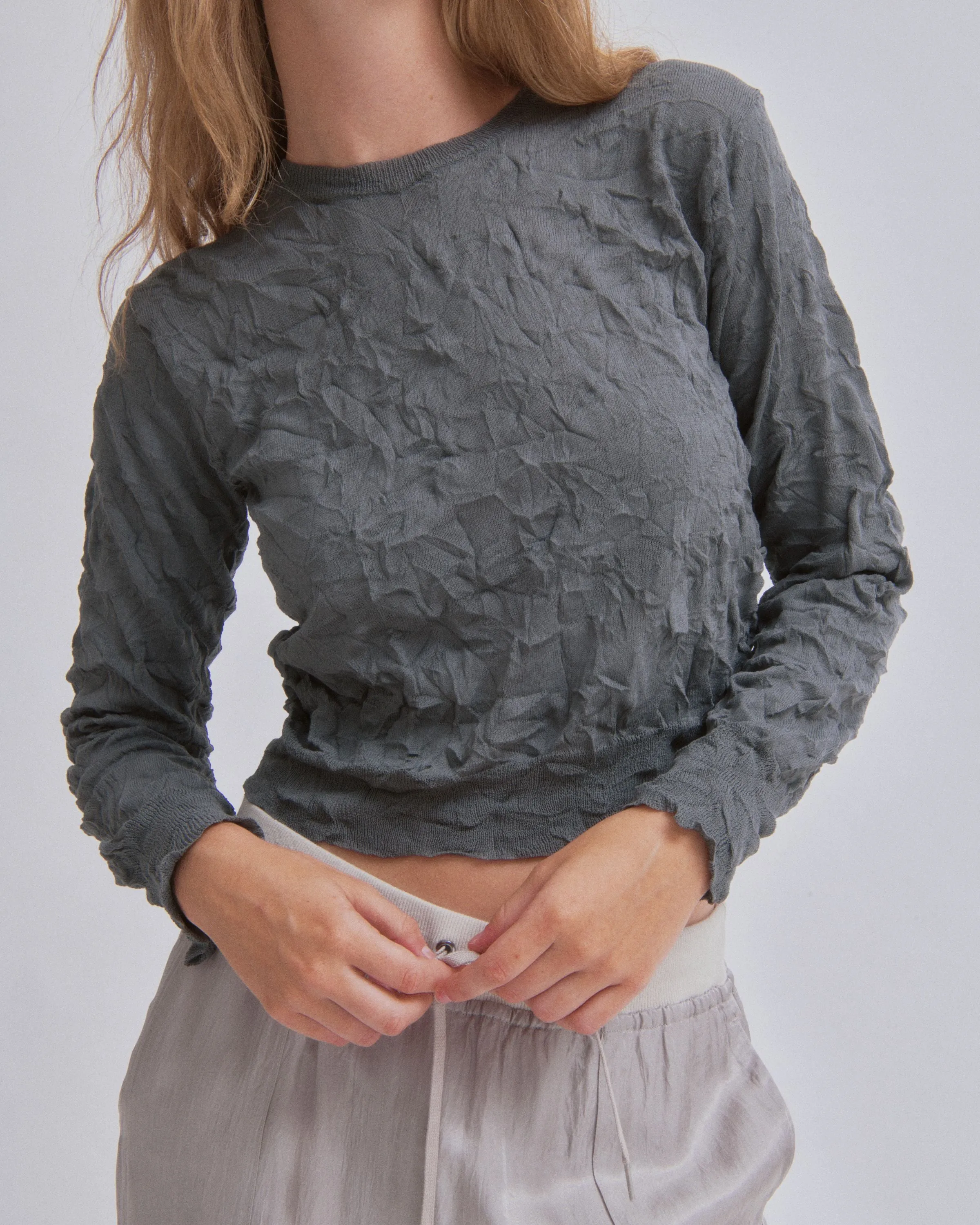 CRINKLED PULLOVER IN STEEL sold by Sayaka Davis product image thumbnail 2