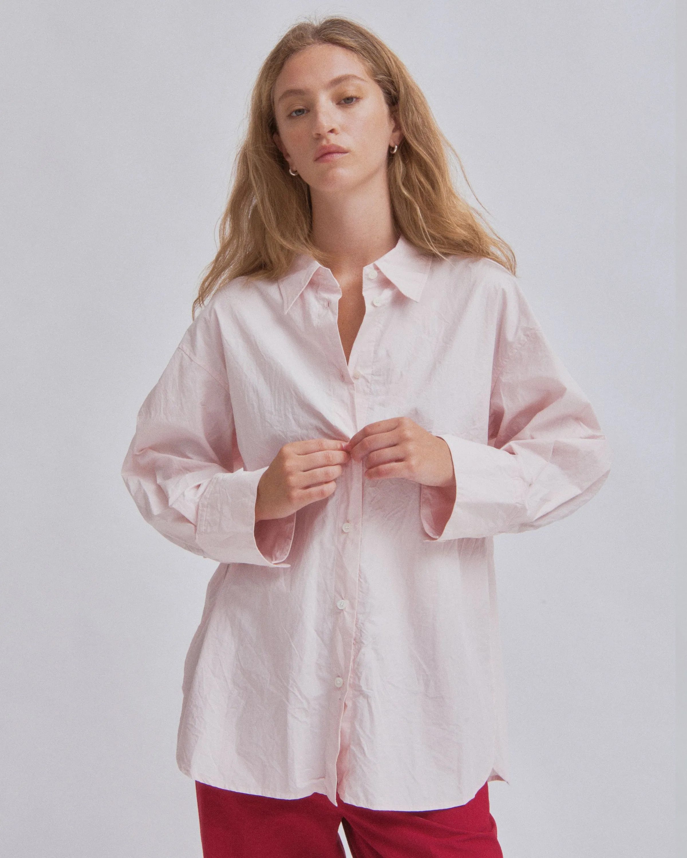 CRINKLED OVERSIZED SHIRT IN ICE PINK sold by Sayaka Davis product image thumbnail 3