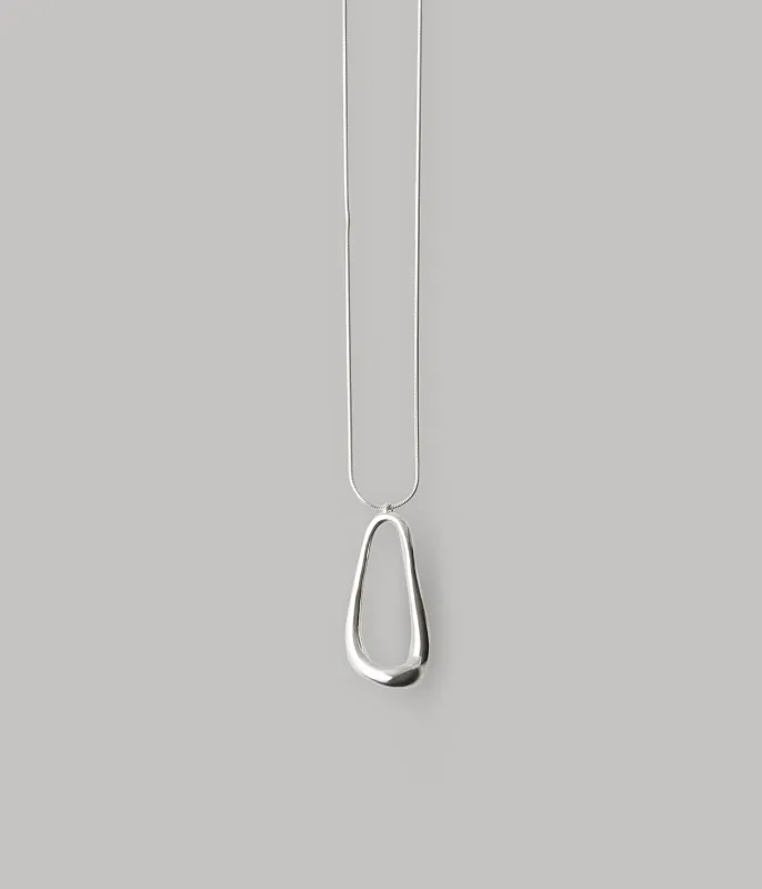 Isa Necklace made by Sayaka Davis