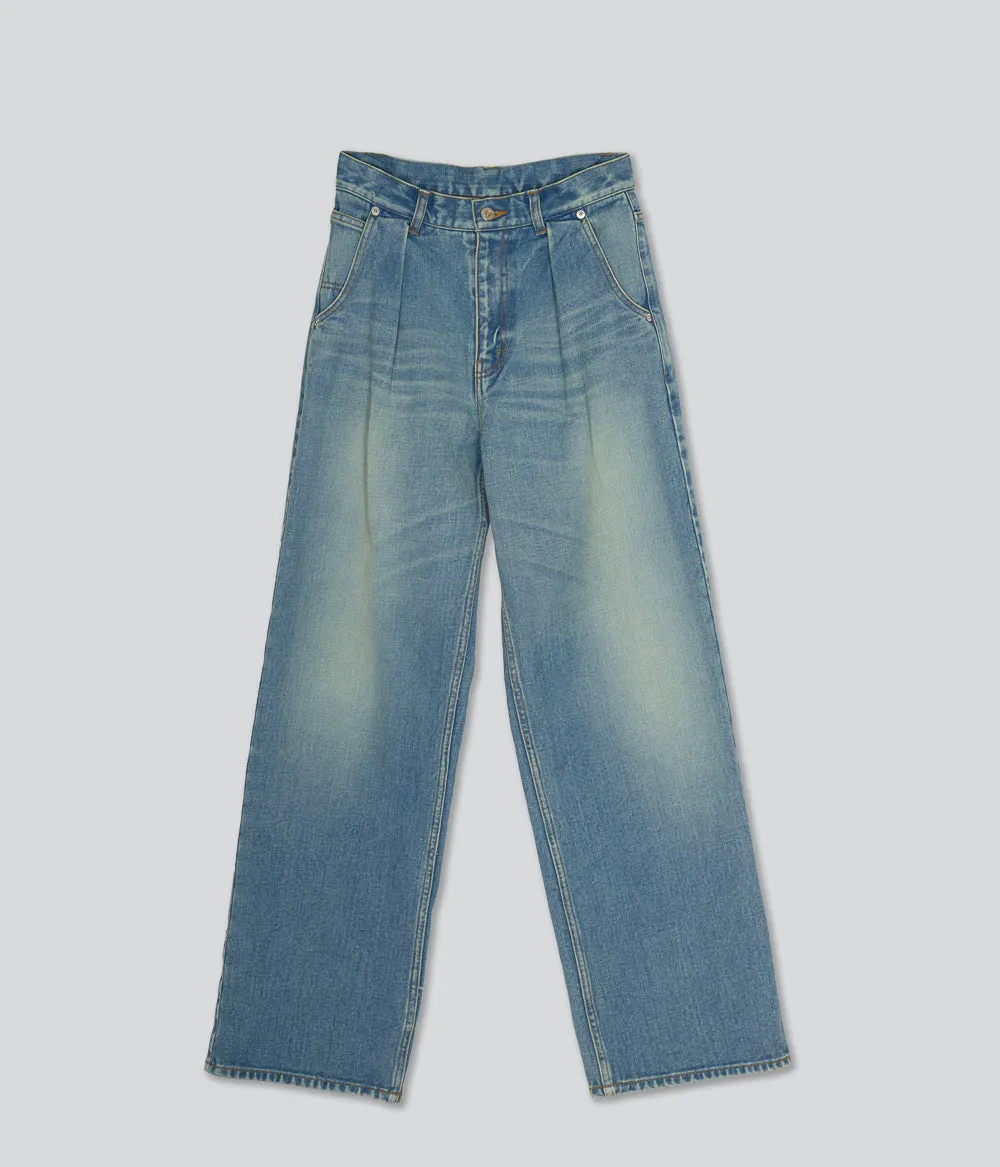 Mid Weight Tucked Wide-leg Denim in Light Blue sold by Sayaka Davis product image thumbnail 5