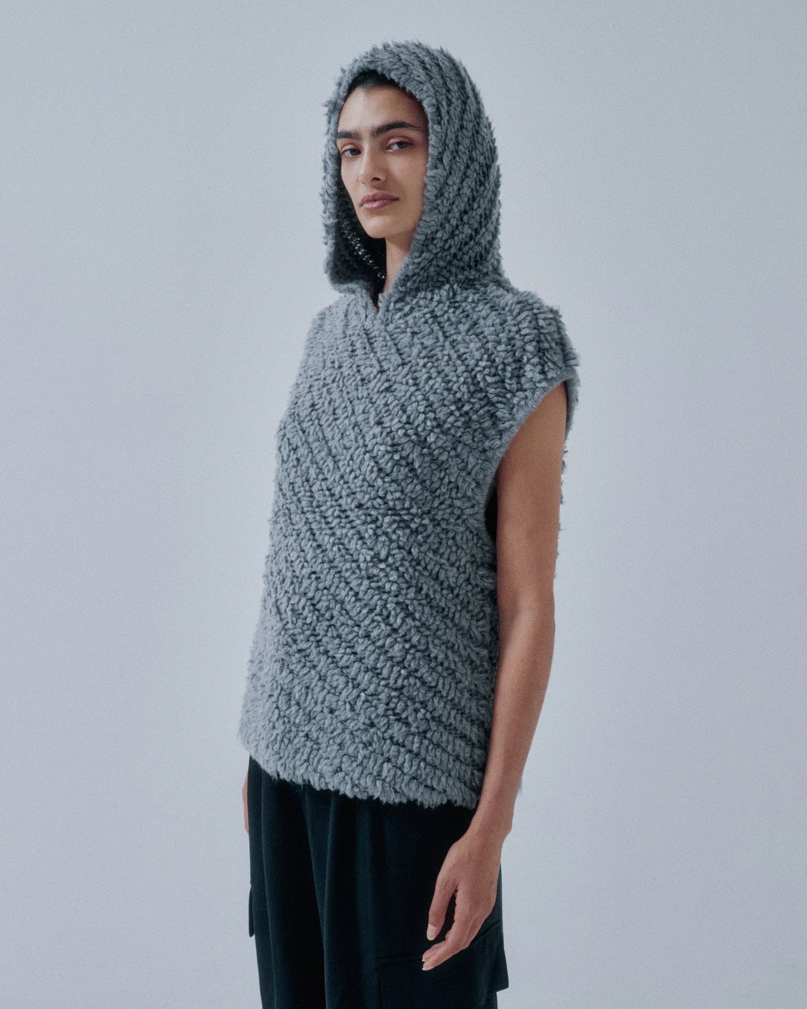JP PRE PILE HOODIE VEST IN GRAY sold by Sayaka Davis product image thumbnail 5