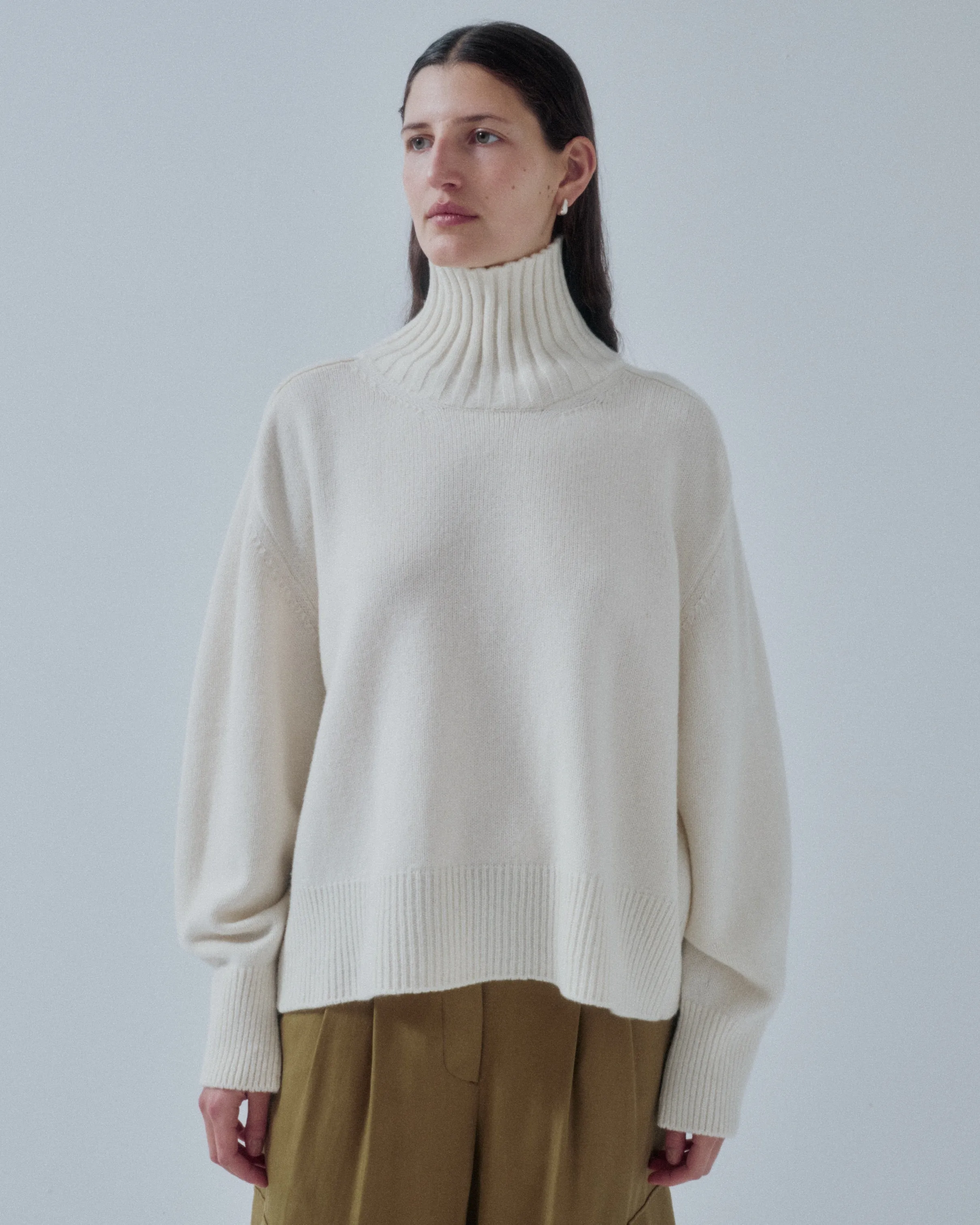 JP PRE HIGHCOLLAR SWEATER IN OFF WHITE sold by Sayaka Davis product image thumbnail 5
