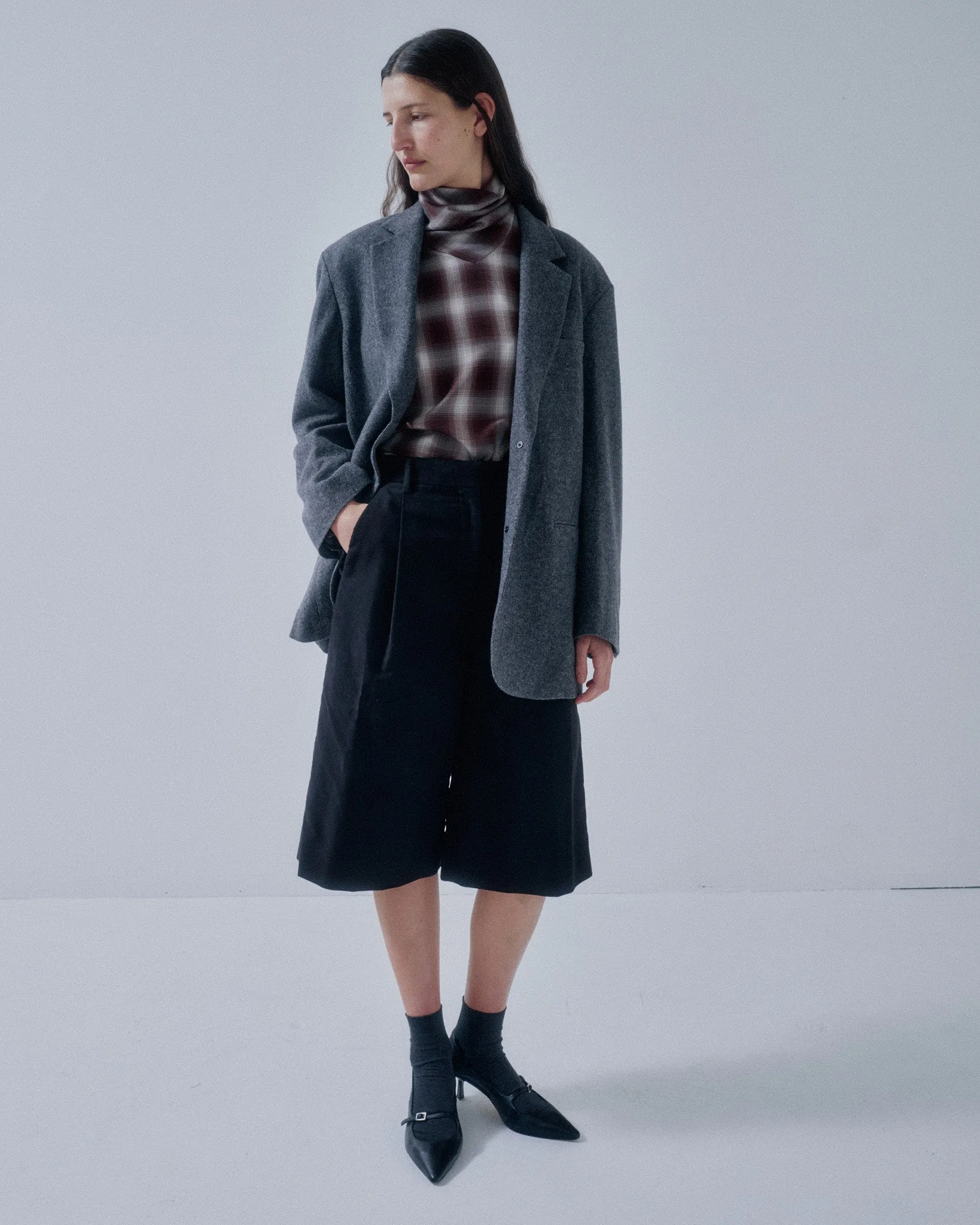 JP PRE CAPRIS IN BLACK sold by Sayaka Davis