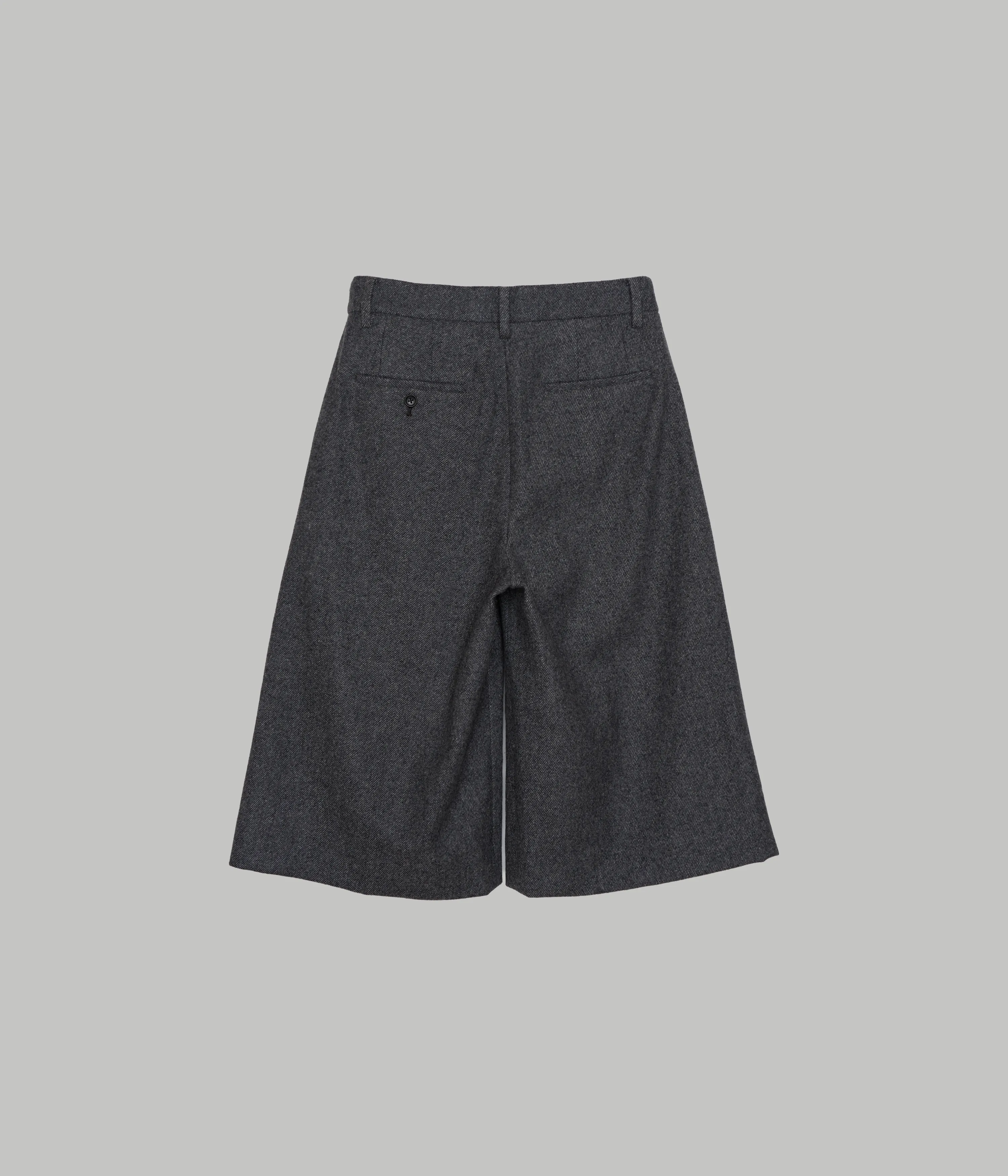JP PRE CAPRIS IN GRAY sold by Sayaka Davis product image thumbnail 2
