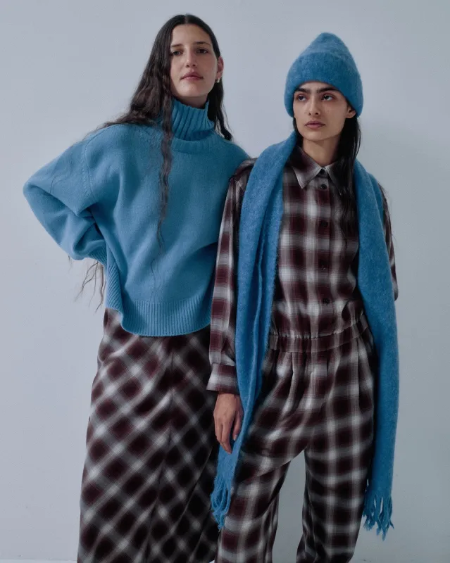 Us Pre Brushed Mohair Beanie in Cobalt made by Sayaka Davis