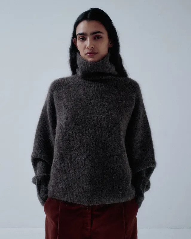 Us Pre Mohair Highneck  in Ash Brown made by Sayaka Davis