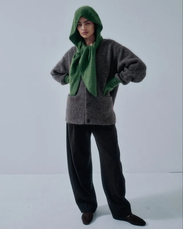 Us Pre Hooded Cashmere Scarf in Cactus made by Sayaka Davis