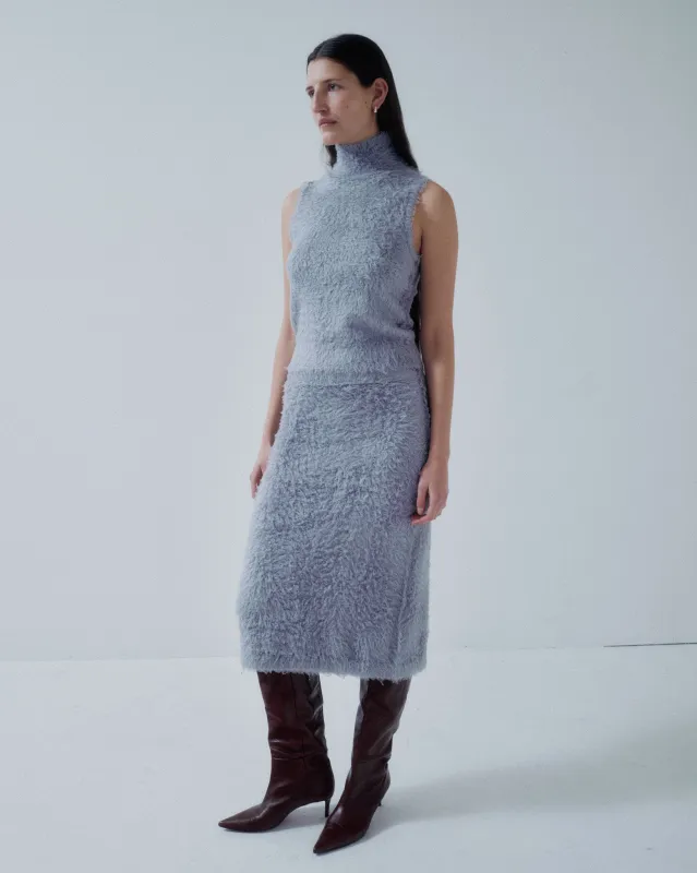 Us Pre Sleeveless Highneck in Silver made by Sayaka Davis